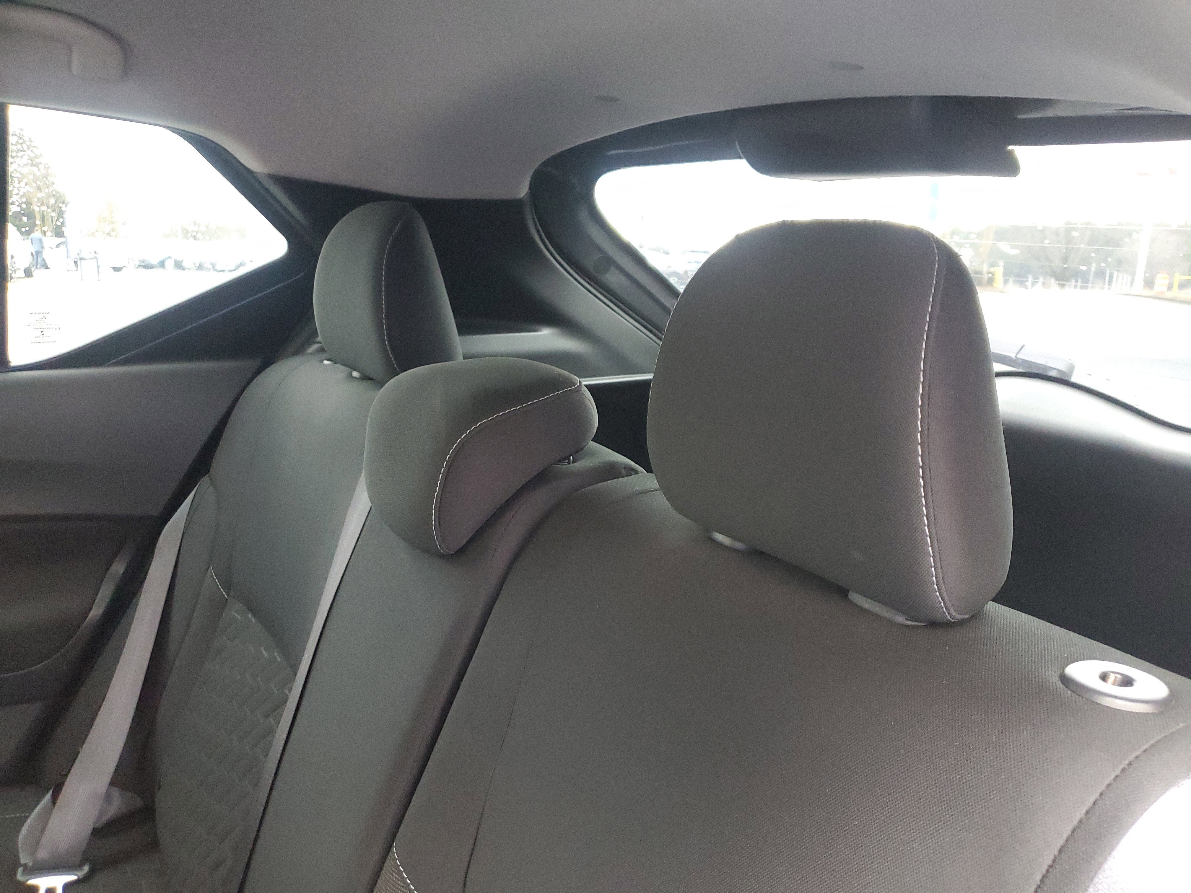 2022 Nissan Kicks SV