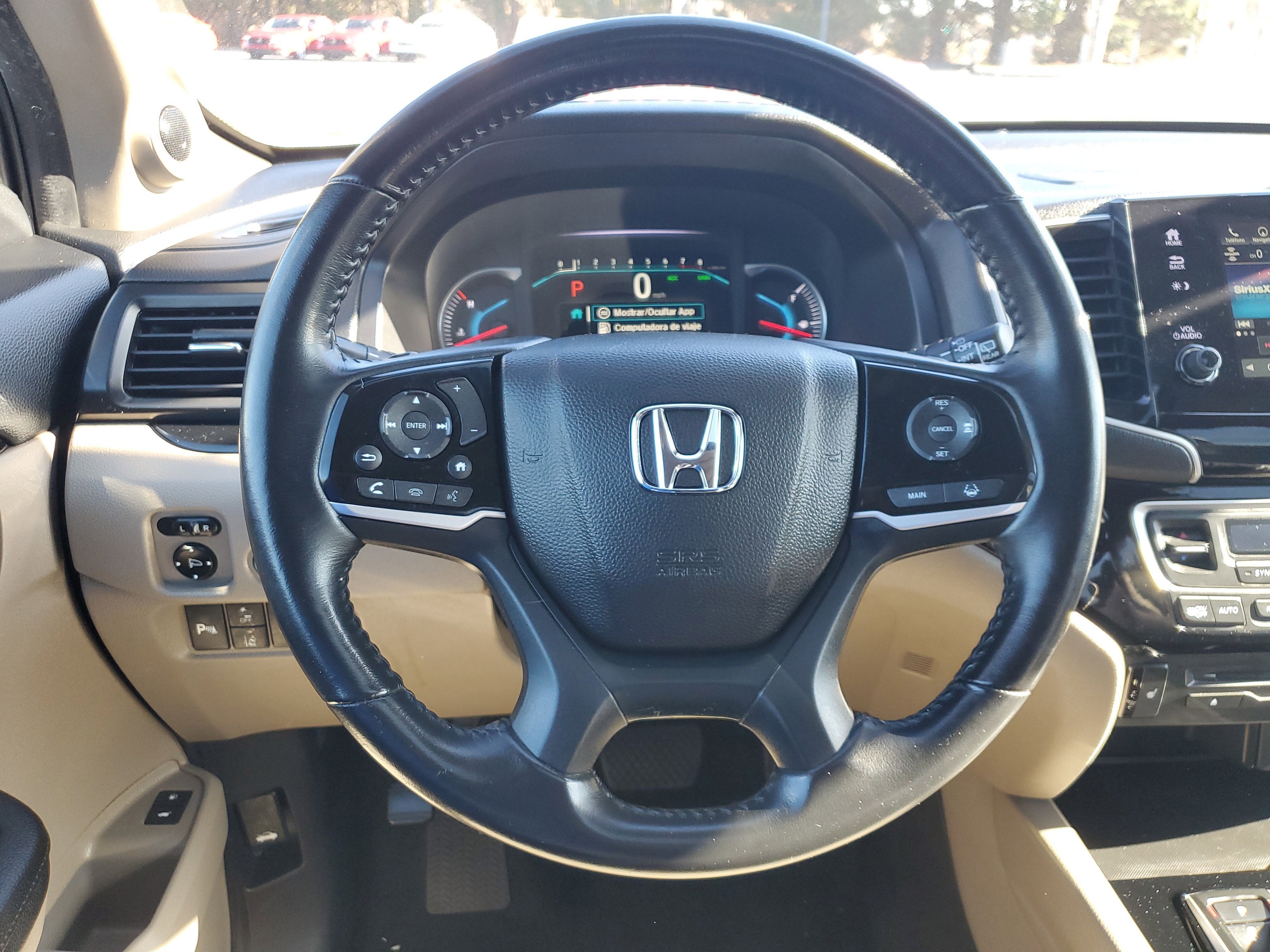 2022 Honda Pilot Touring 8-Passenger