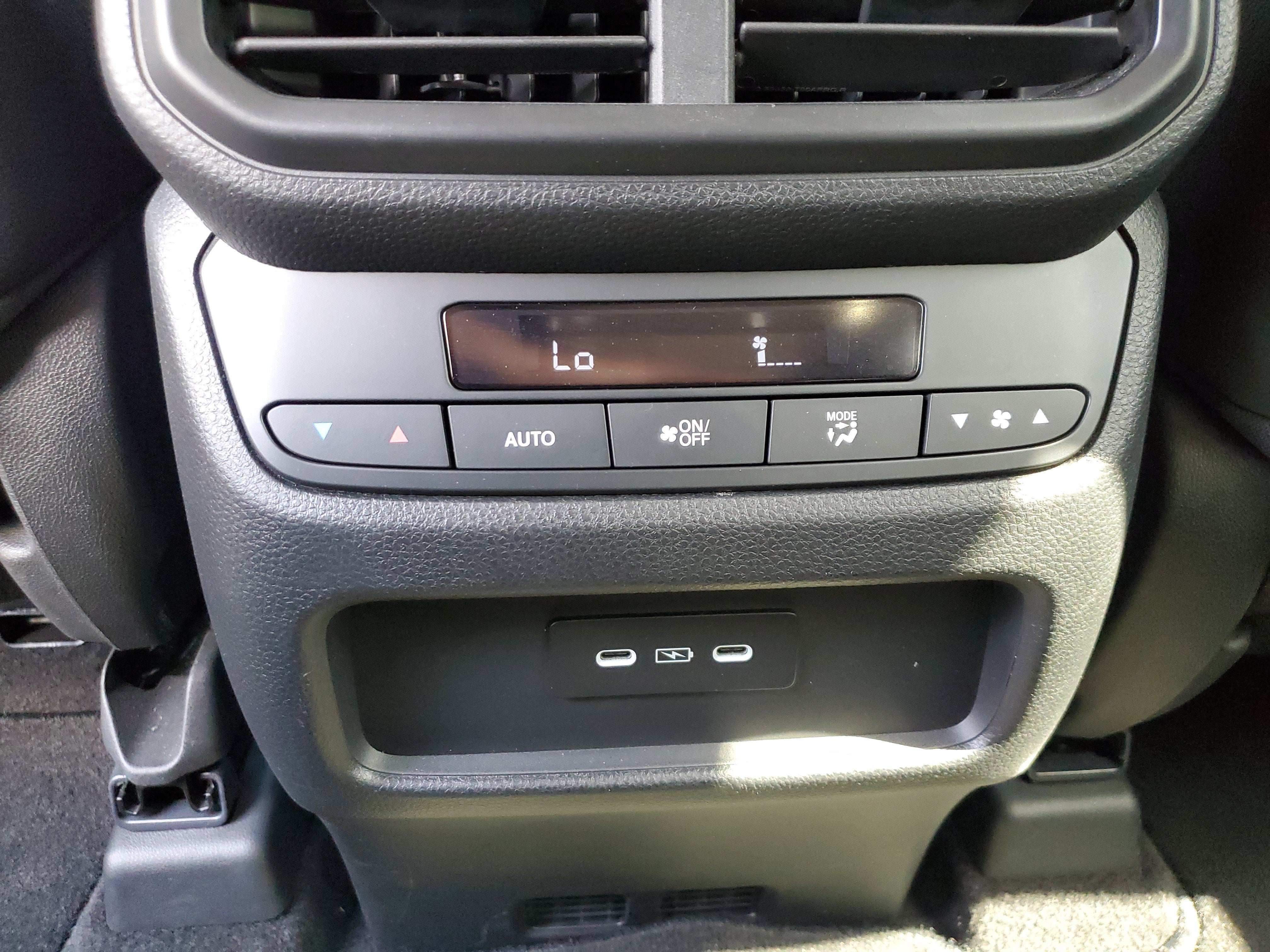 2025 Honda Pilot Base