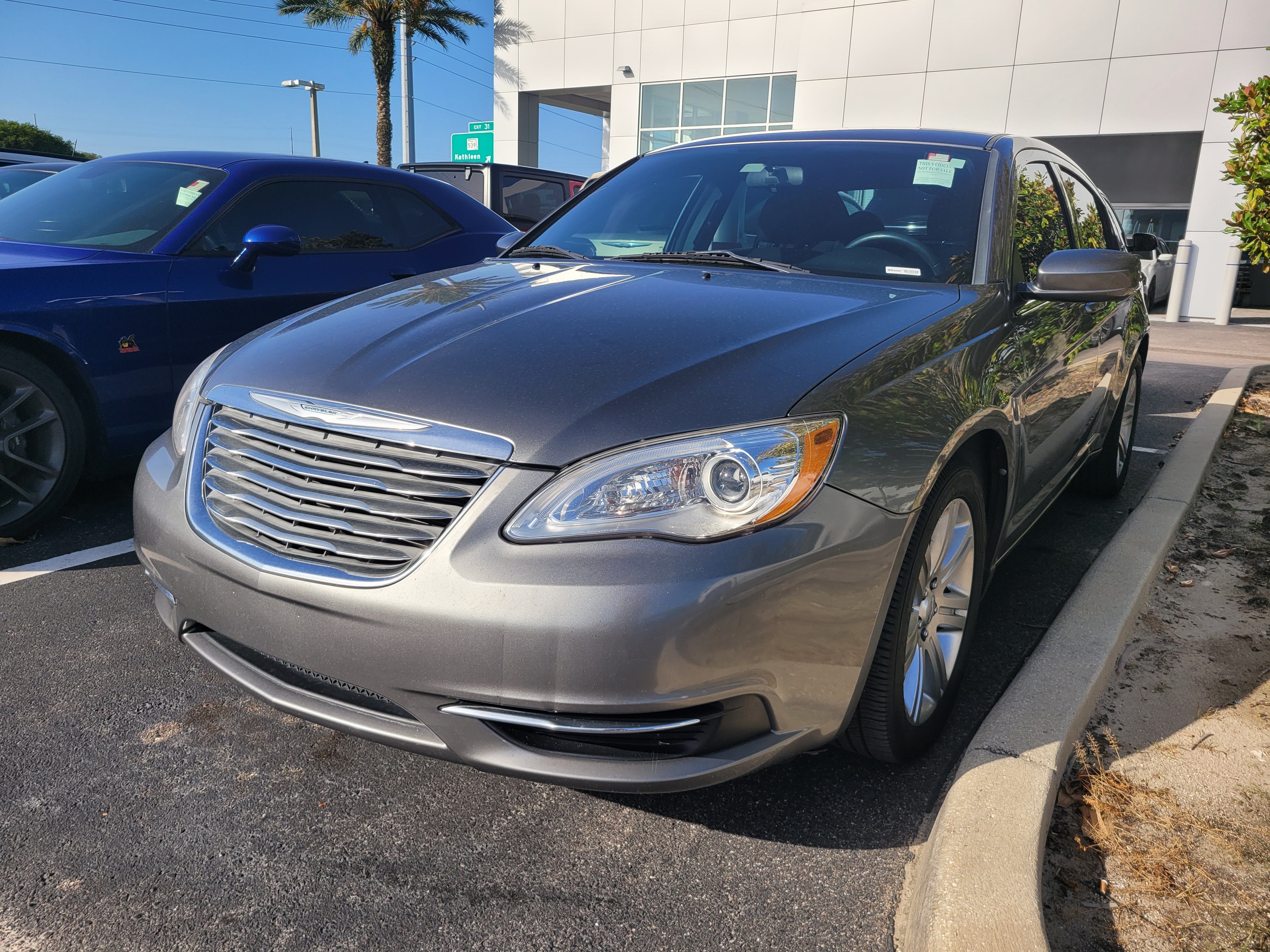 2013 Chrysler 200 Touring