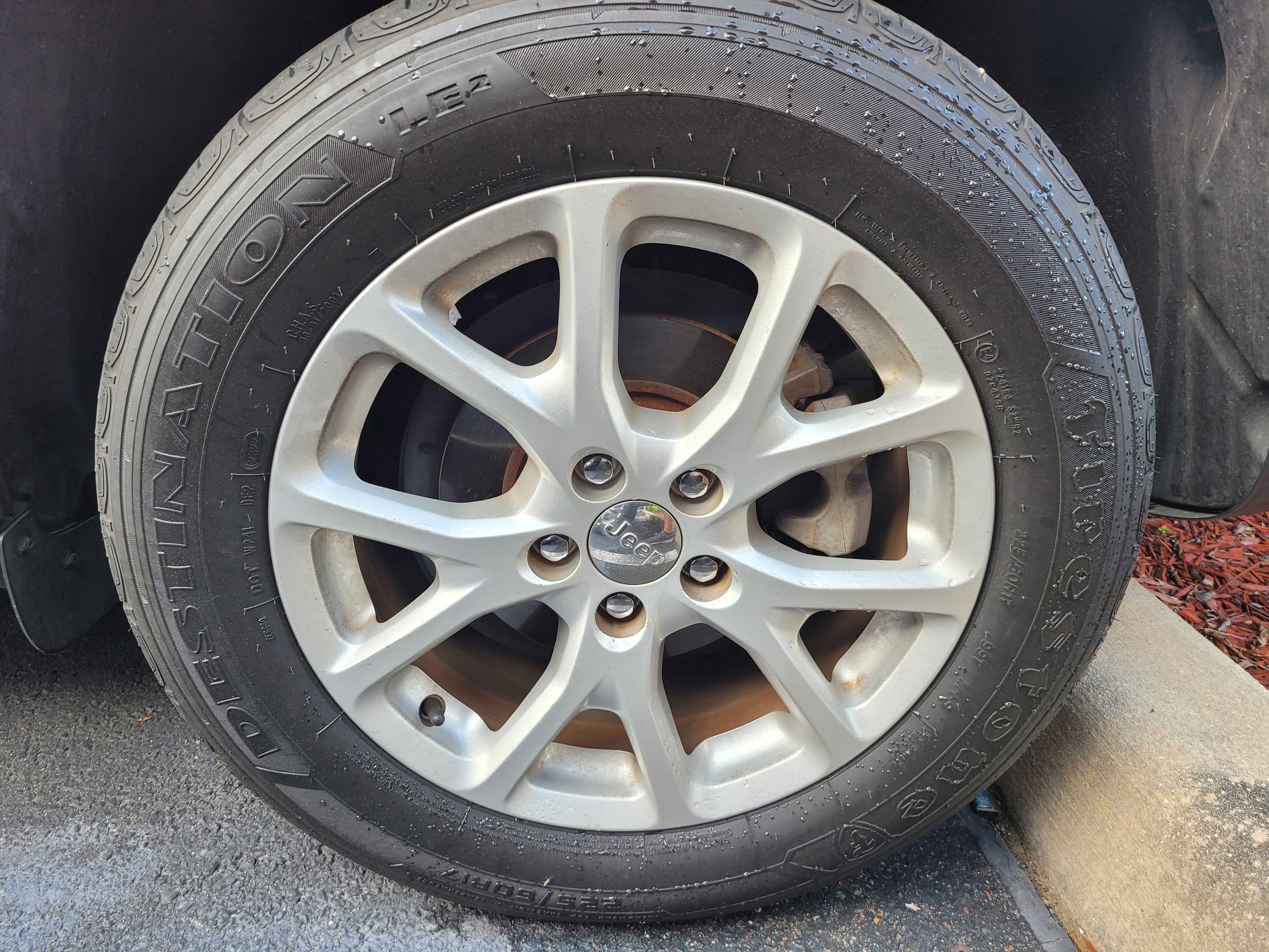 2015 Jeep Cherokee Sport