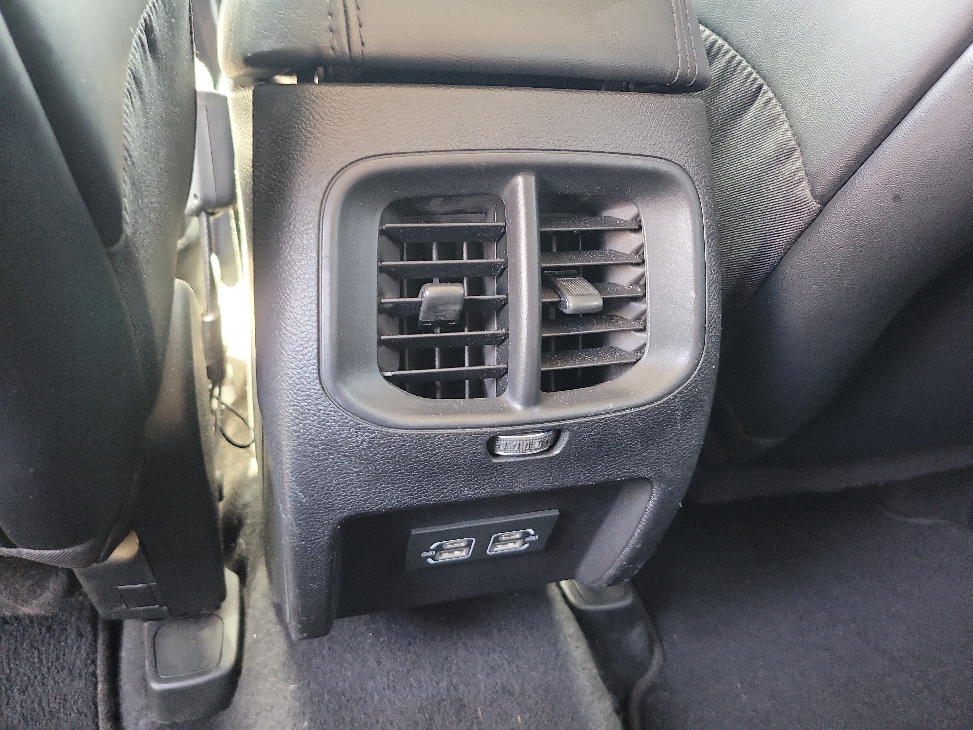 2021 Jeep Cherokee Altitude