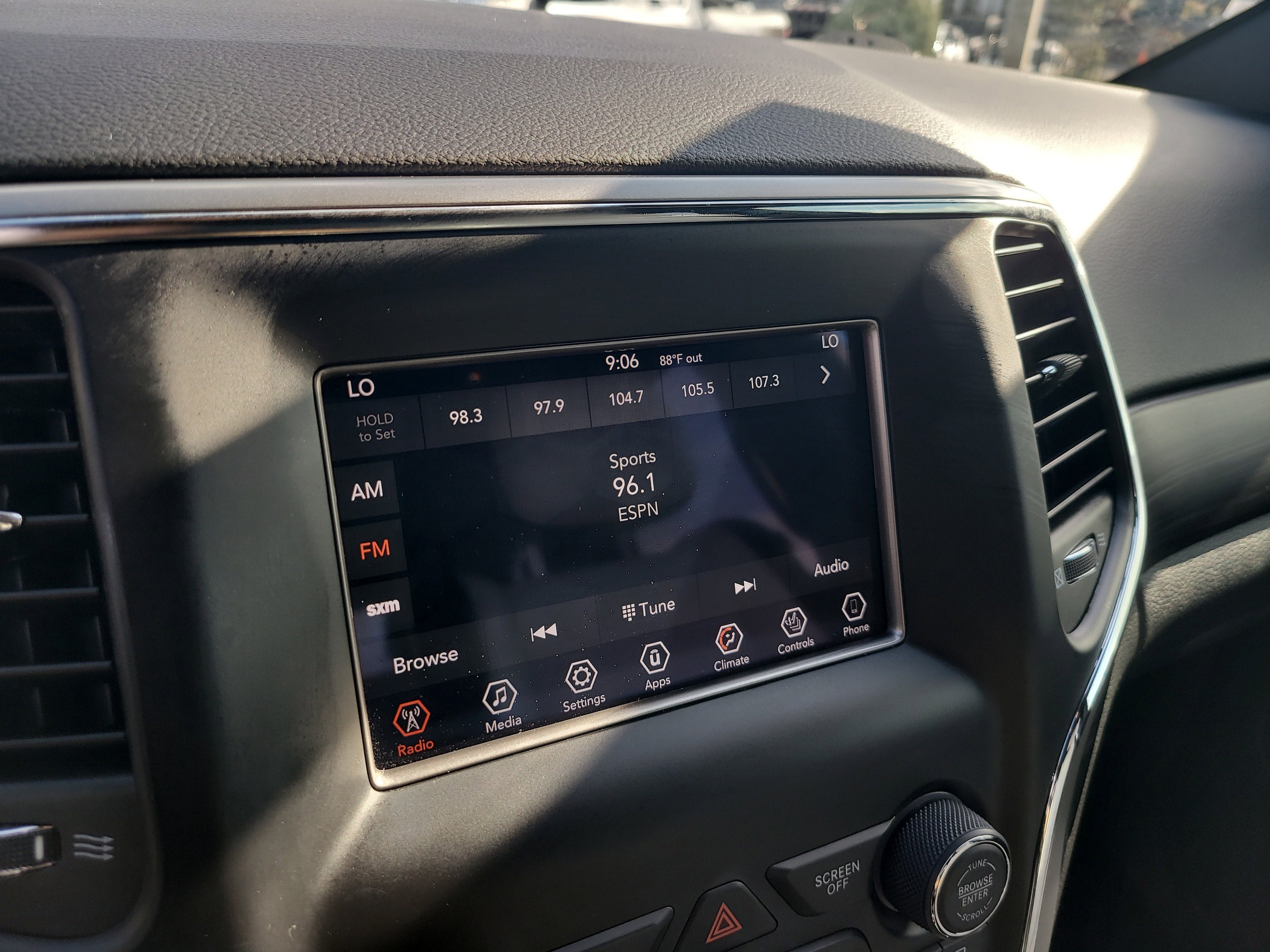 2021 Jeep Grand Cherokee Laredo E