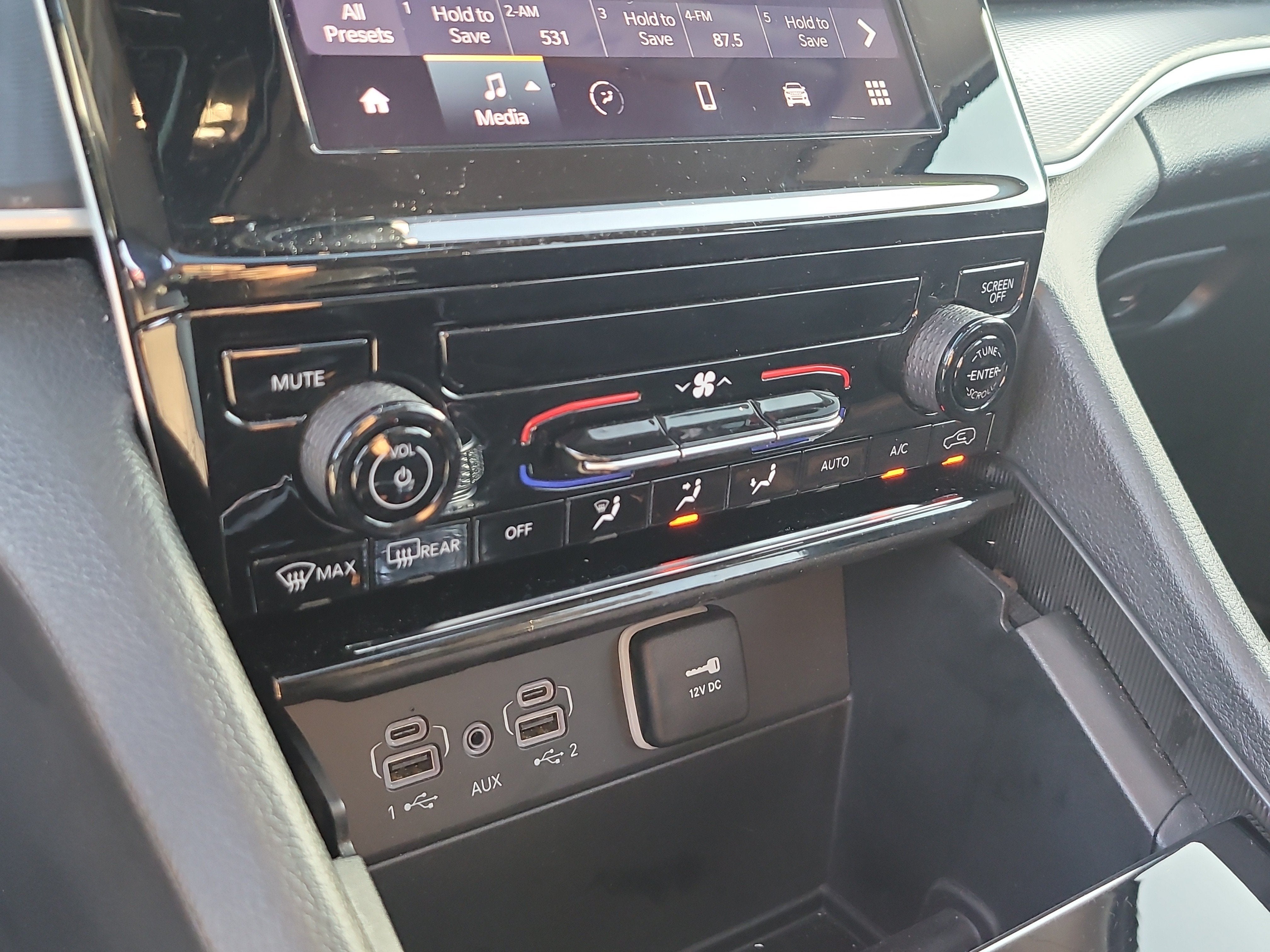 2023 Jeep Grand Cherokee Laredo X