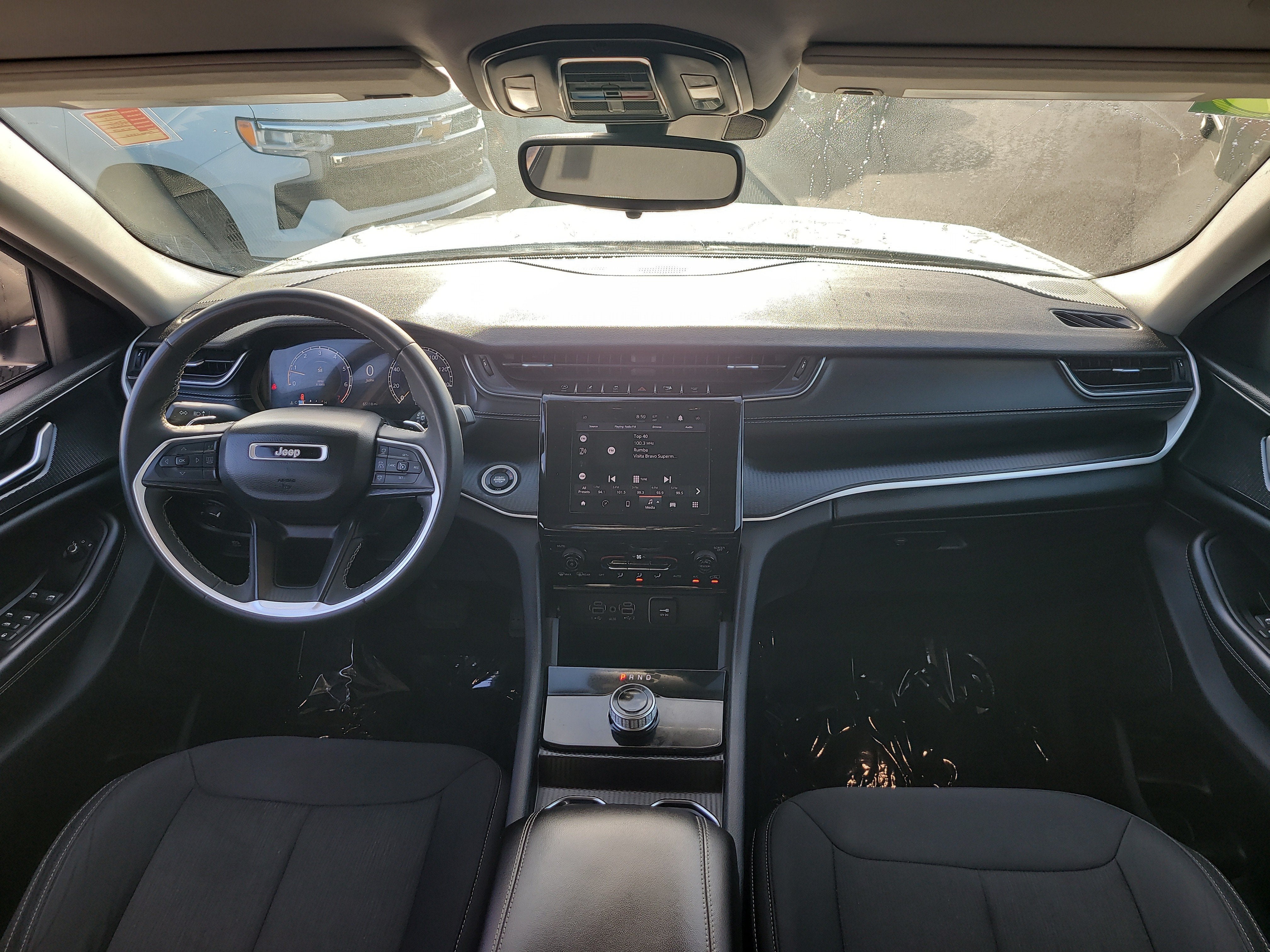2023 Jeep Grand Cherokee L Laredo