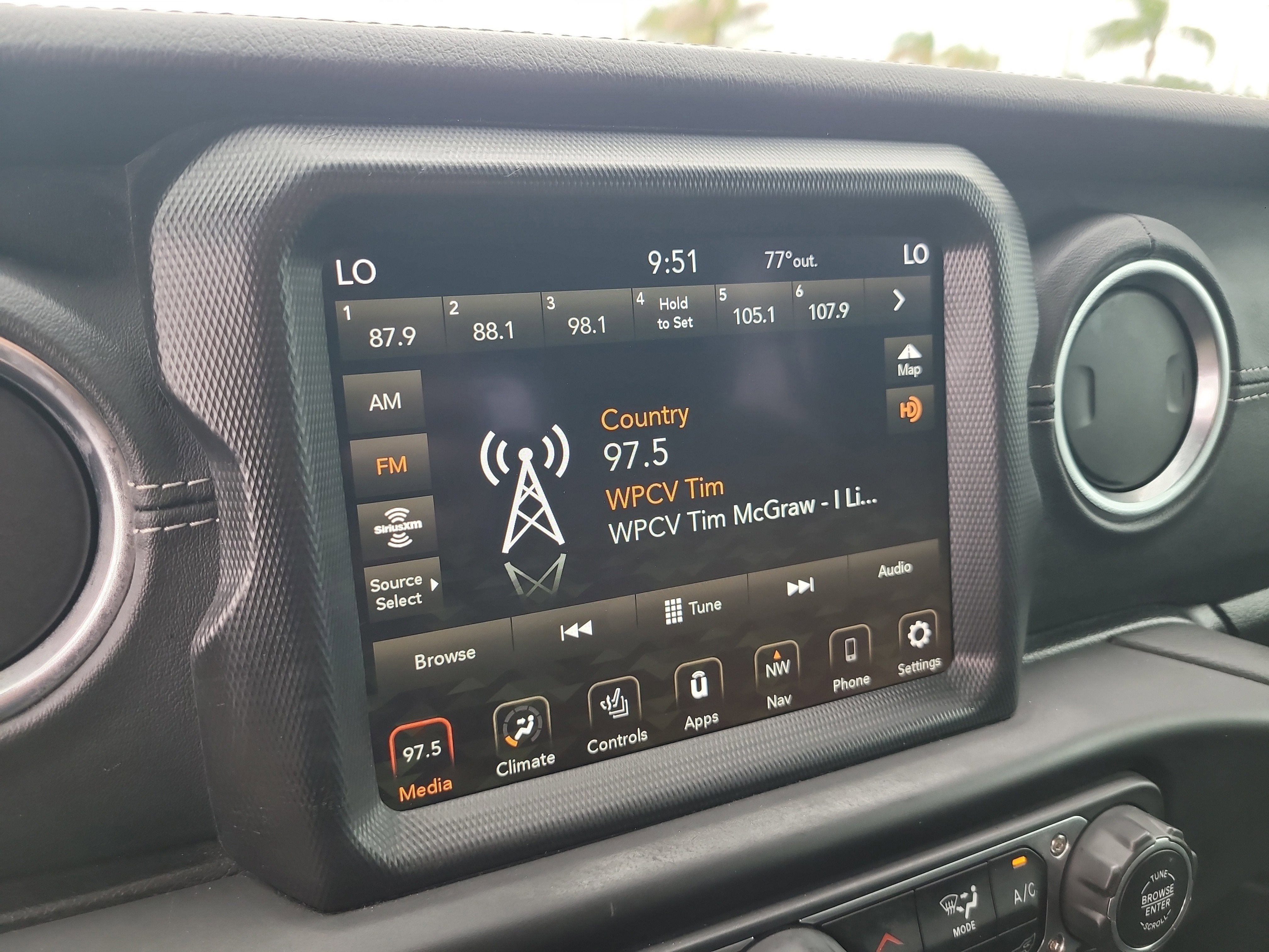 2022 Jeep Gladiator Overland