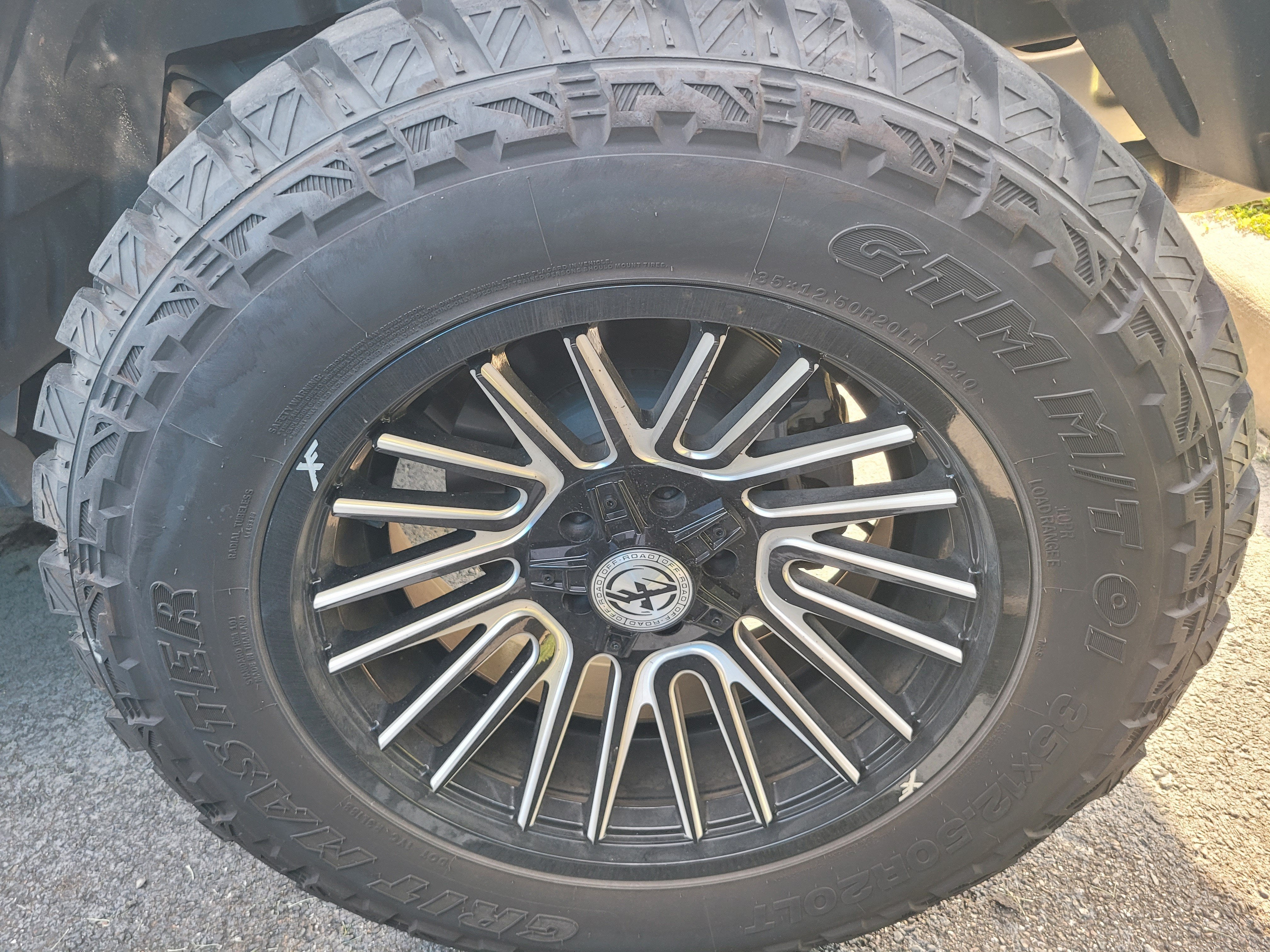 2024 Jeep Gladiator Mojave