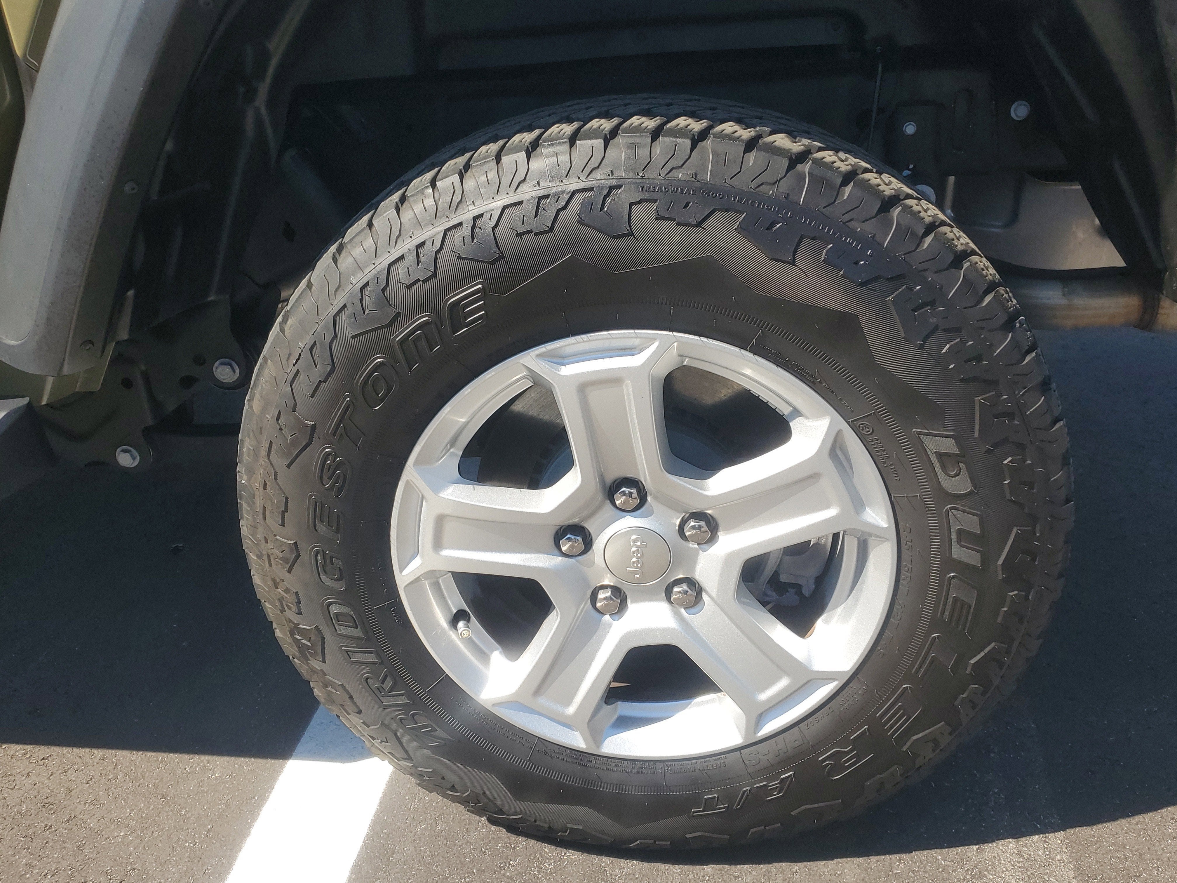 2025 Jeep Gladiator Sport