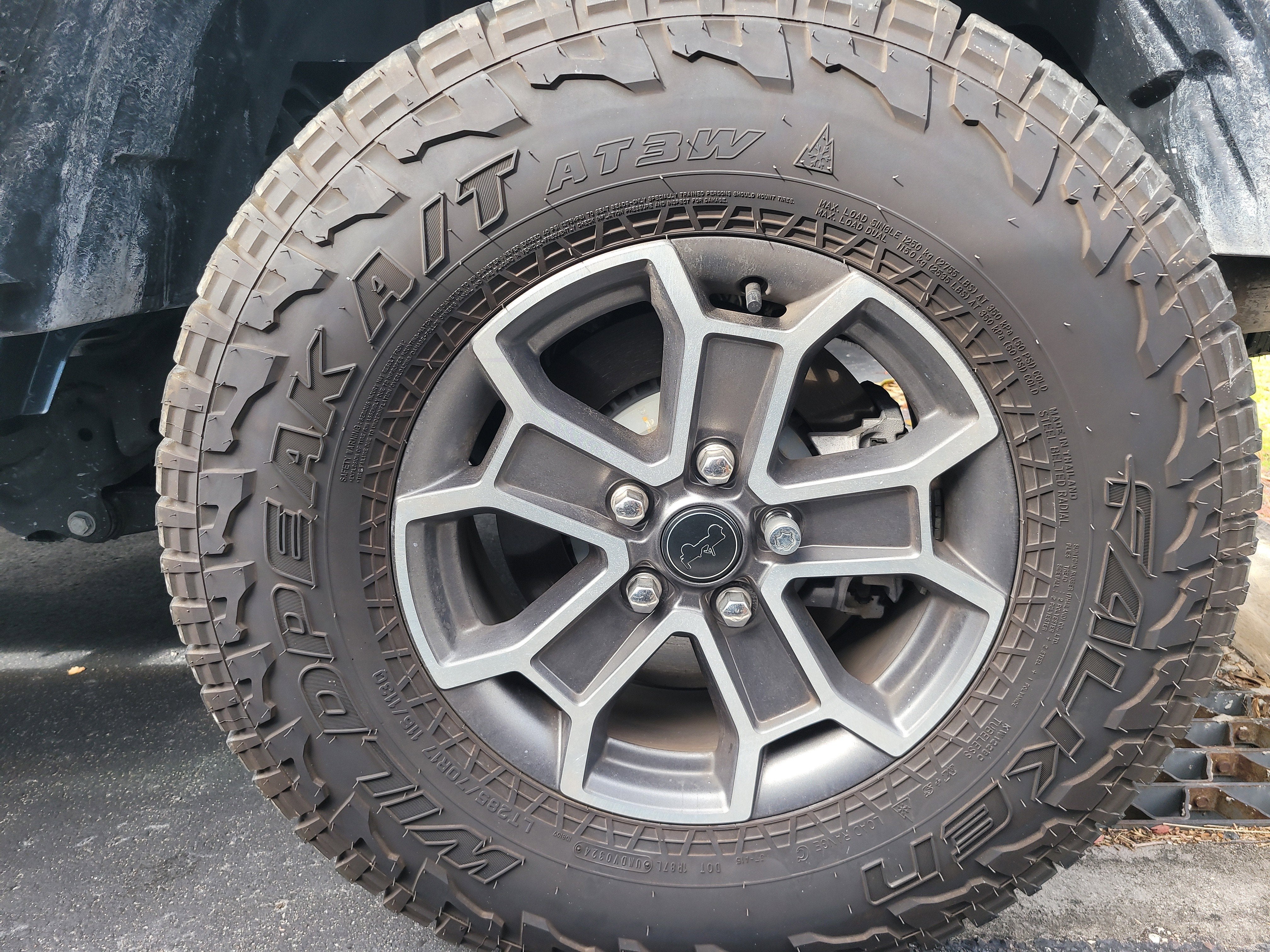 2025 Jeep Gladiator Mojave X