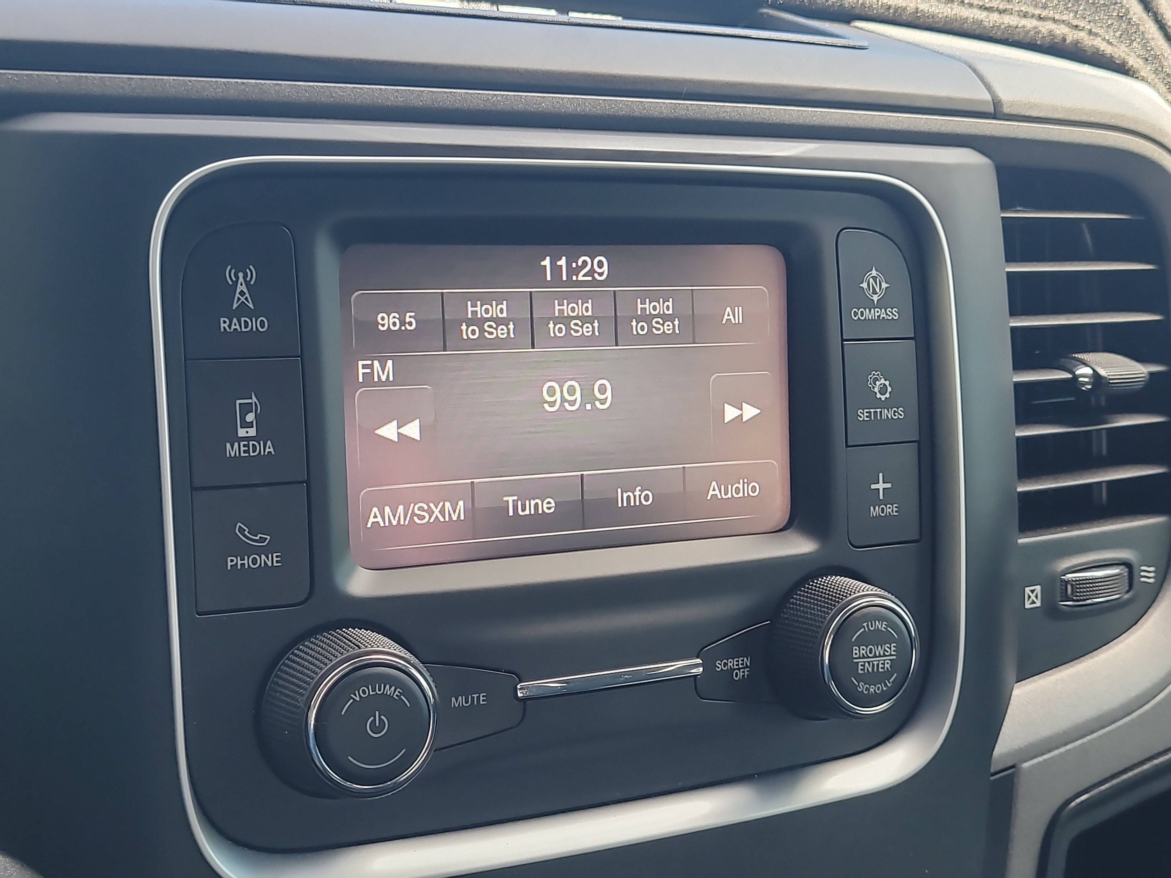 2022 RAM 1500 Classic Tradesman
