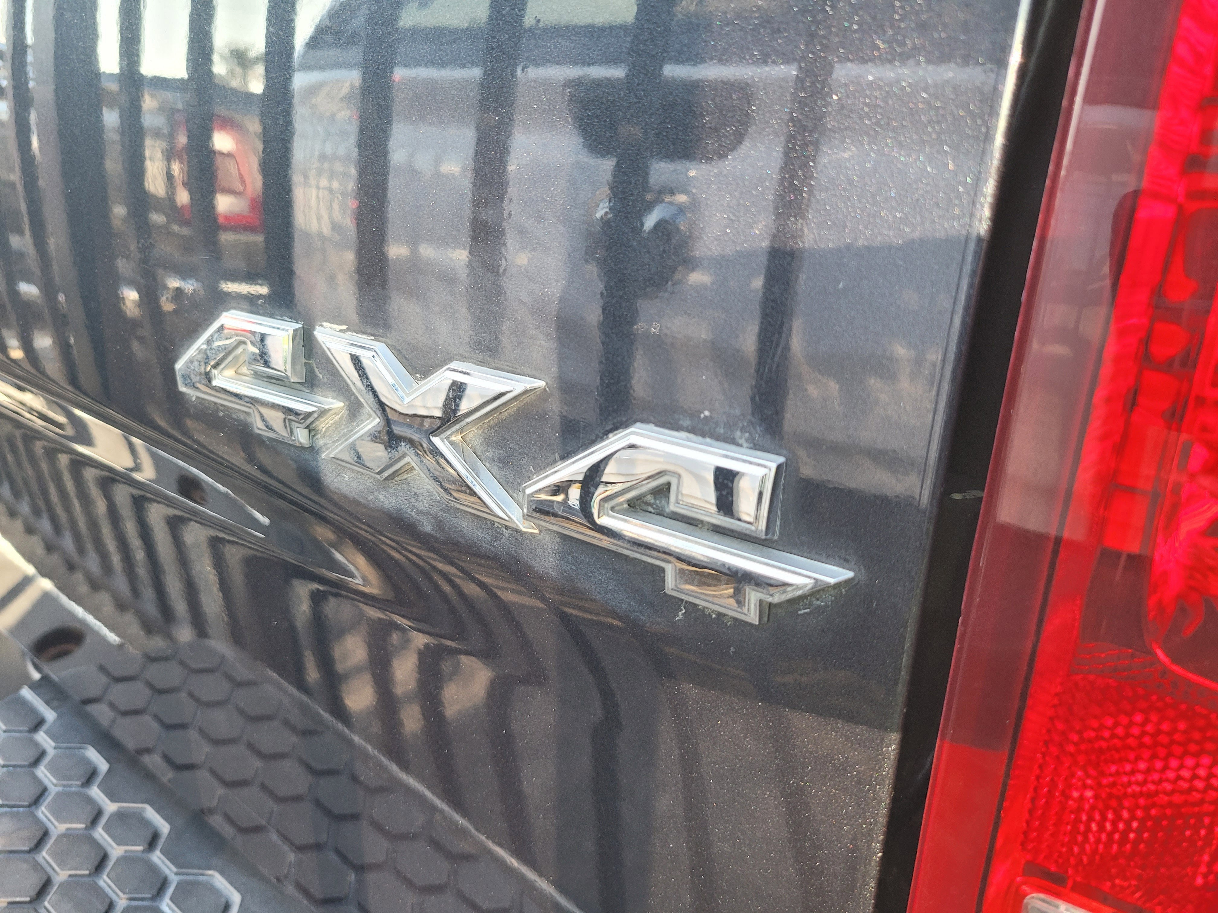 2020 RAM 1500 Classic SLT