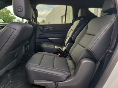 2025 Chevrolet Traverse FWD LT