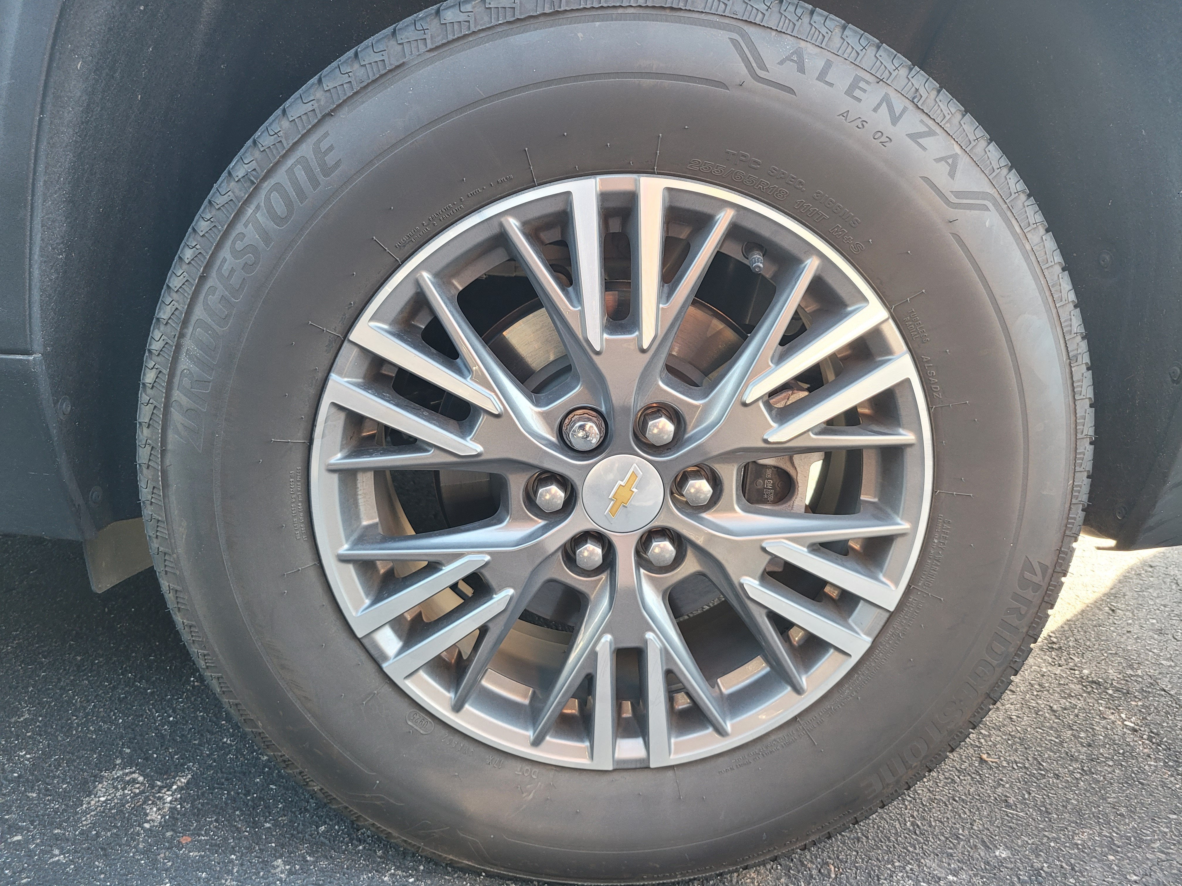2025 Chevrolet Traverse FWD LT