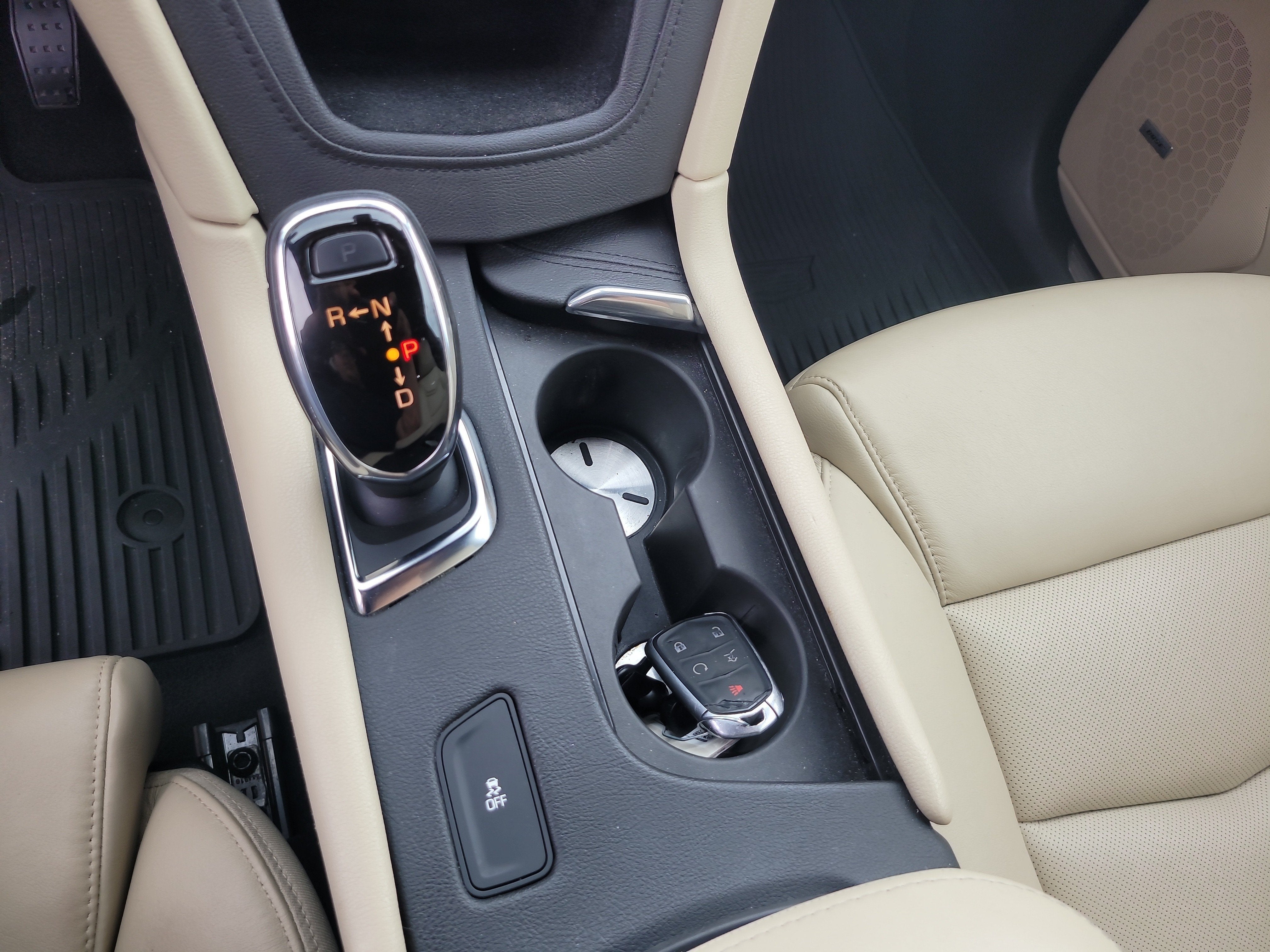 2017 Cadillac XT5 Luxury FWD