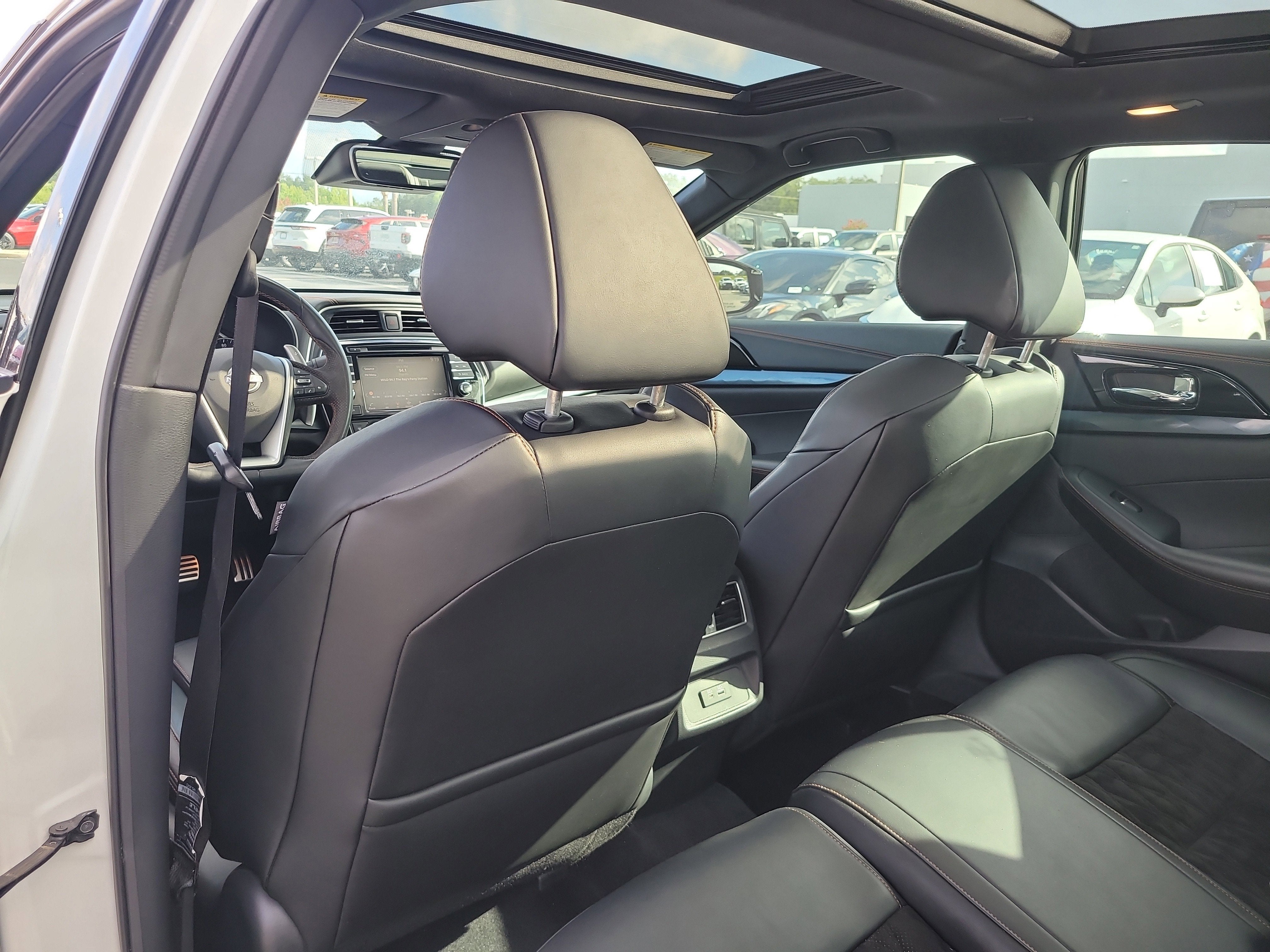 2023 Nissan Maxima SR