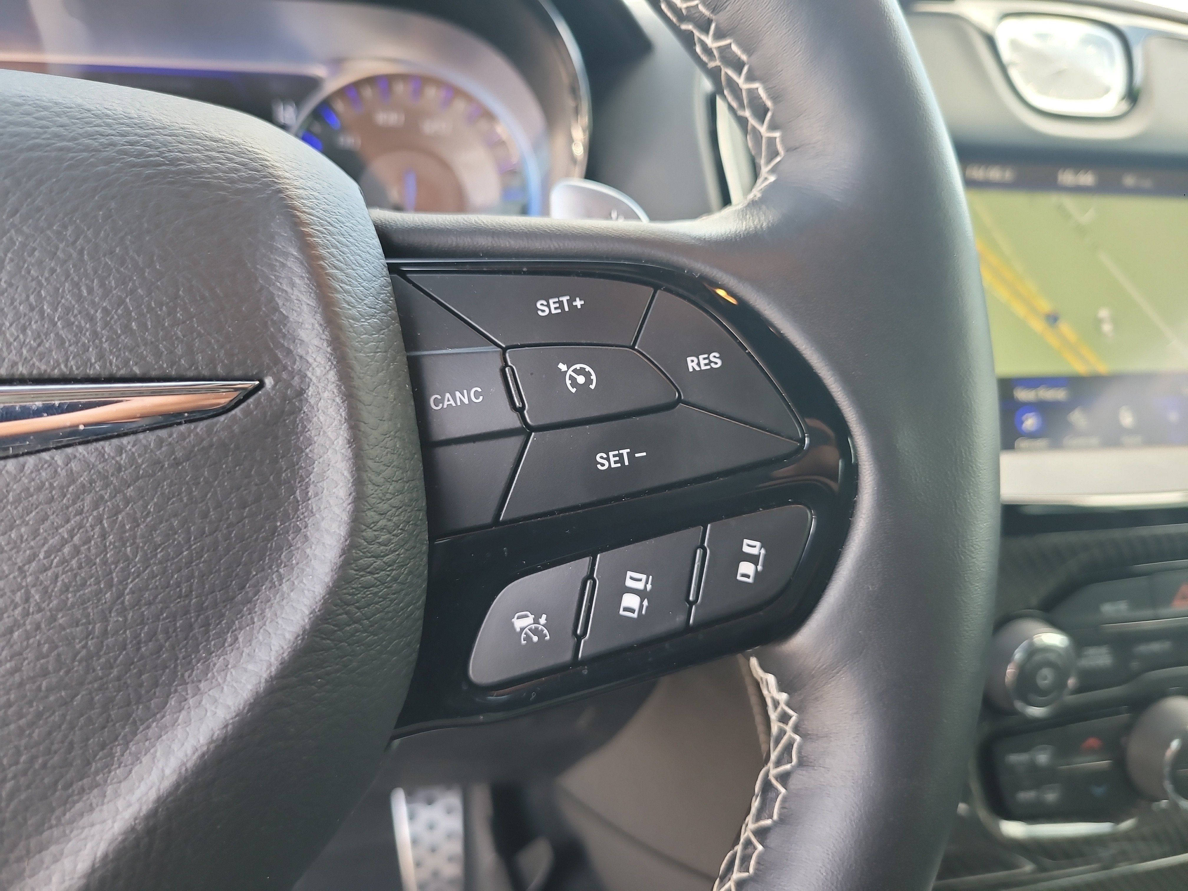 2023 Chrysler 300 300C