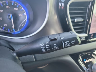 2026 Chrysler Voyager LX