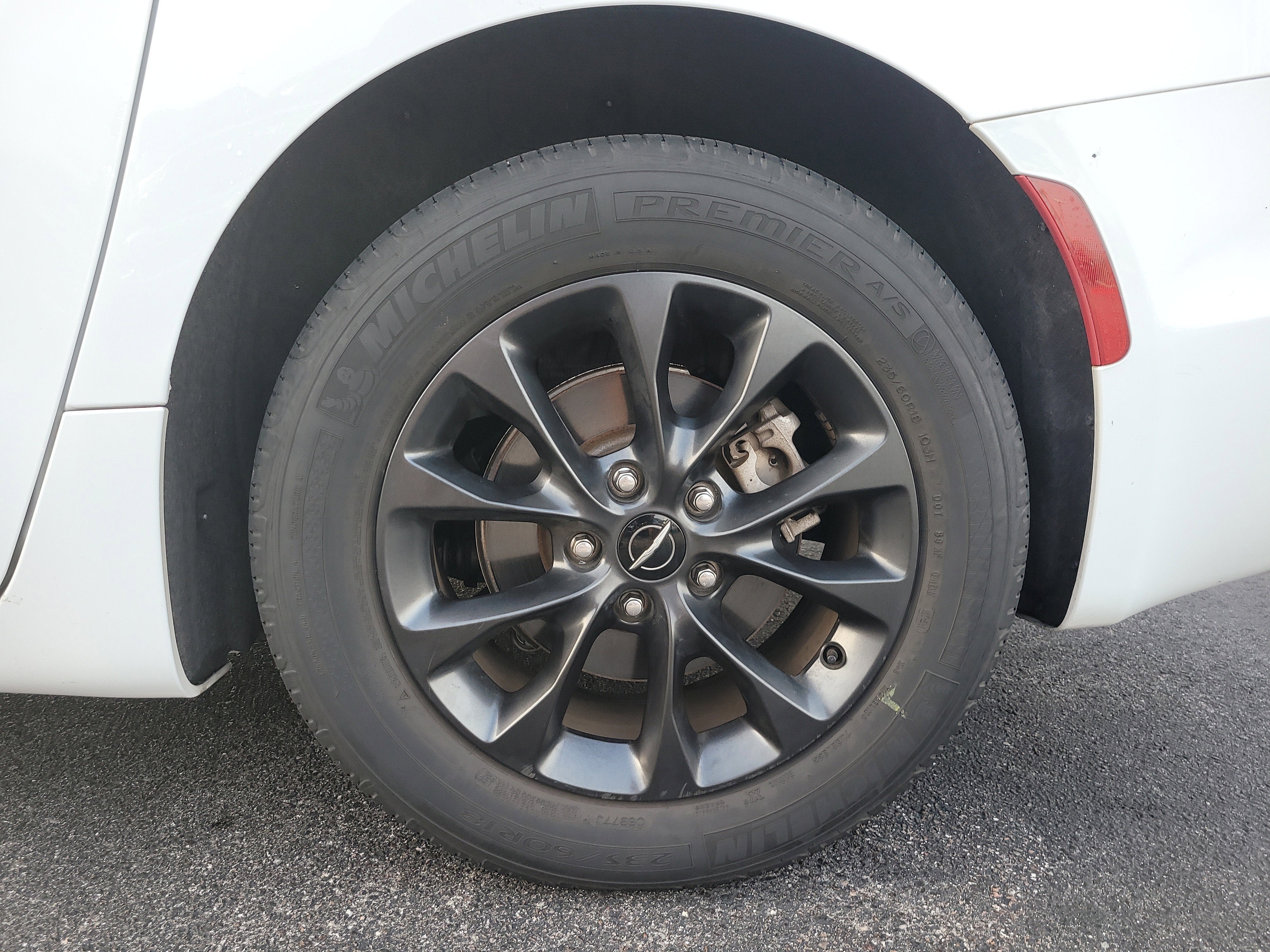 2021 Chrysler Pacifica Touring