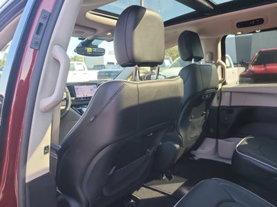 2022 Chrysler Pacifica Limited
