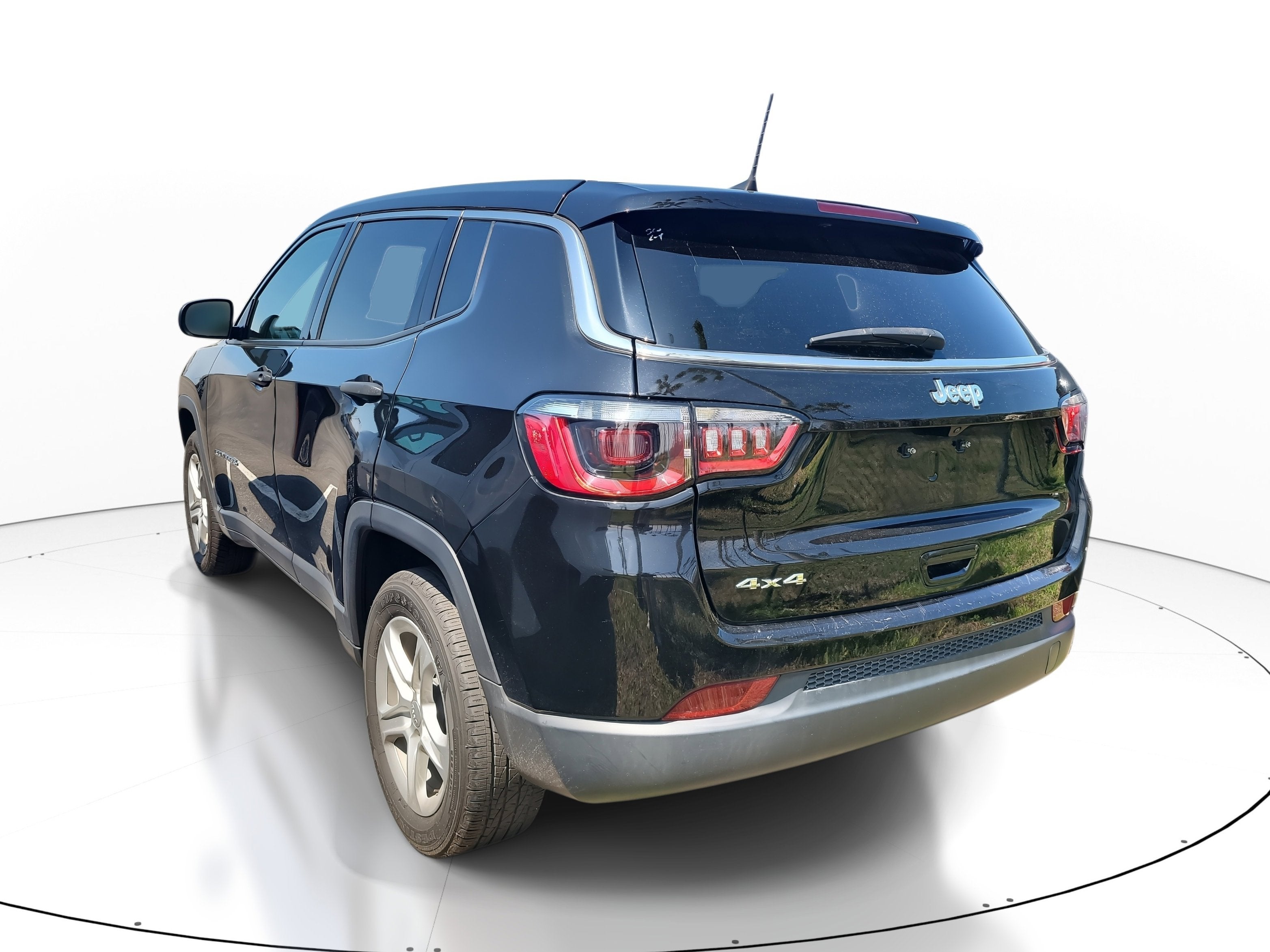 2023 Jeep Compass Sport