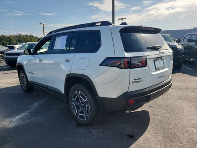 2026 Jeep Cherokee Laredo