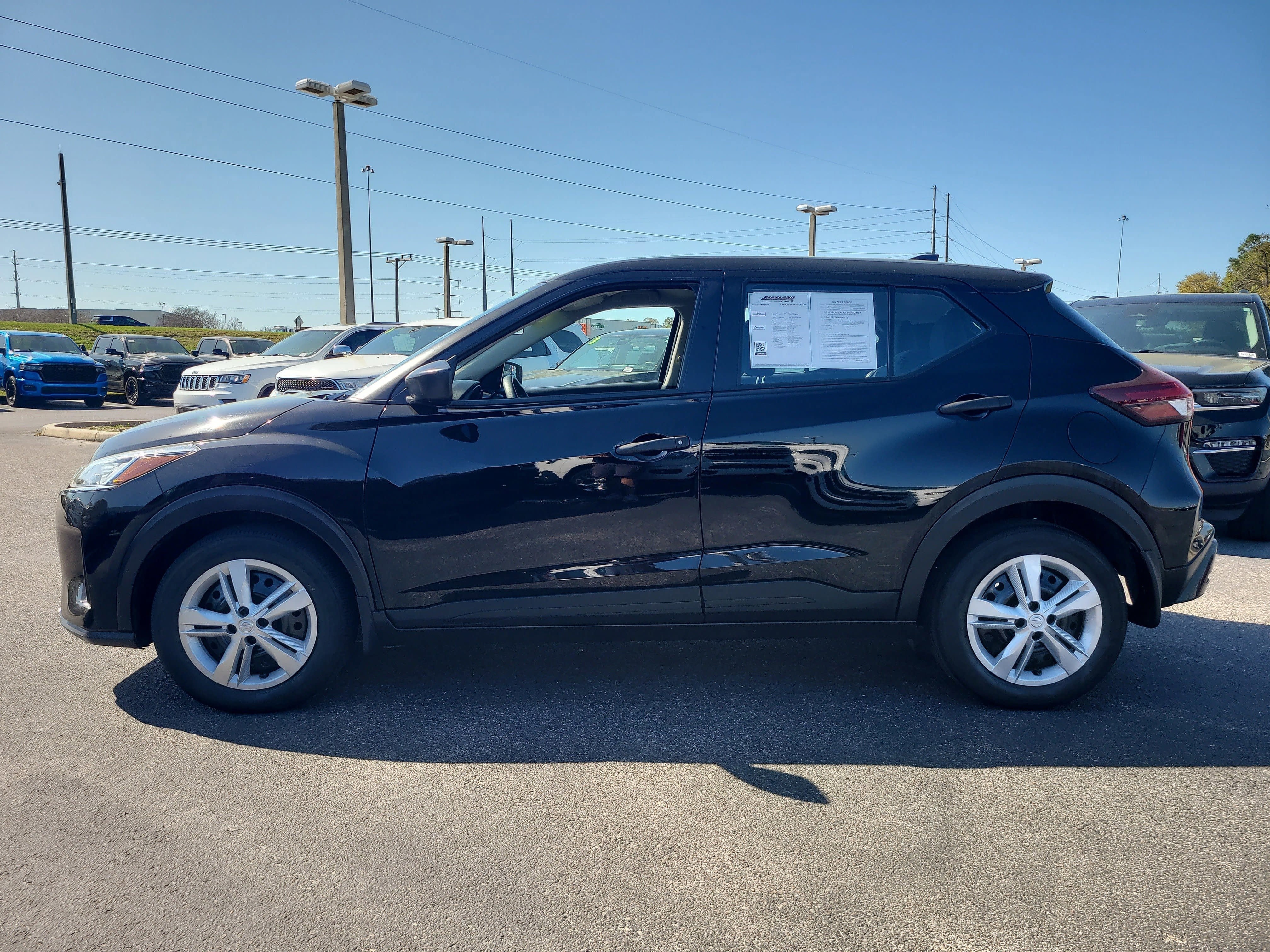 2024 Nissan Kicks S