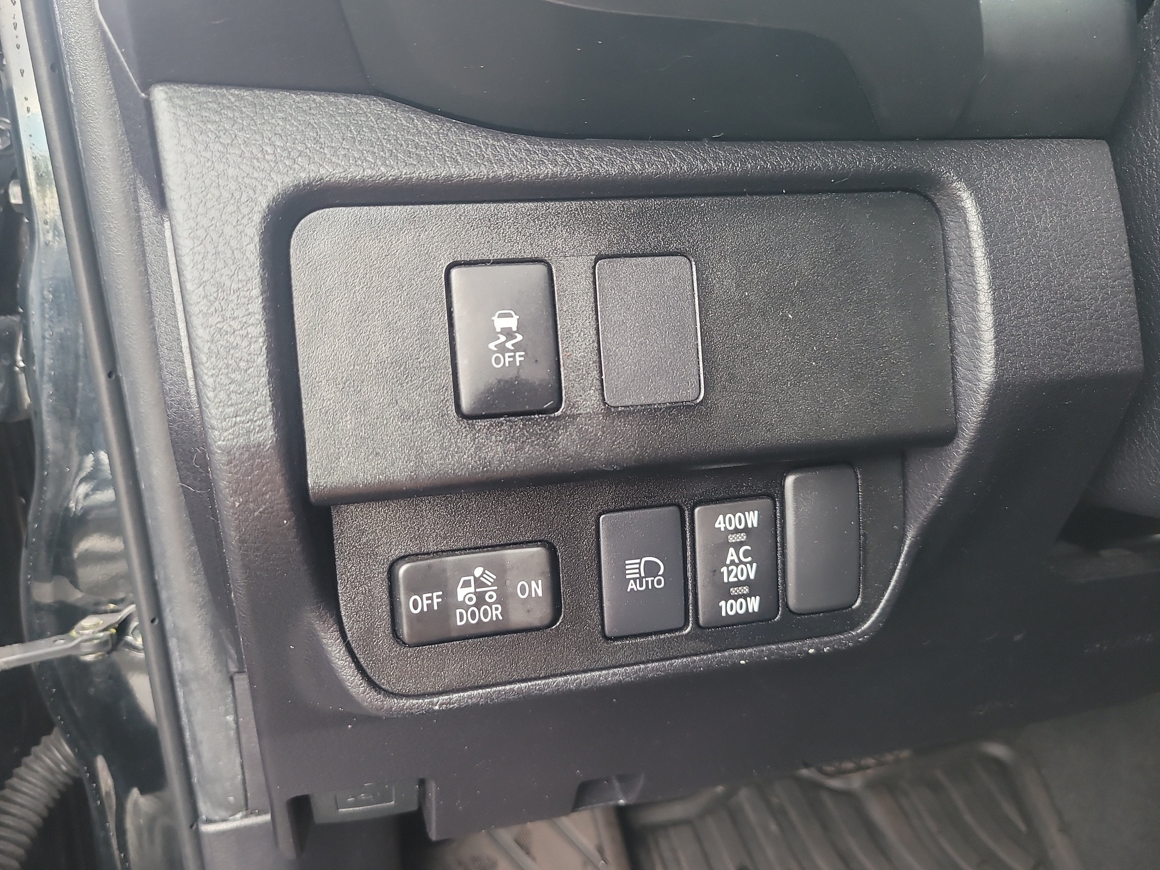 2022 Toyota Tacoma 2WD SR5