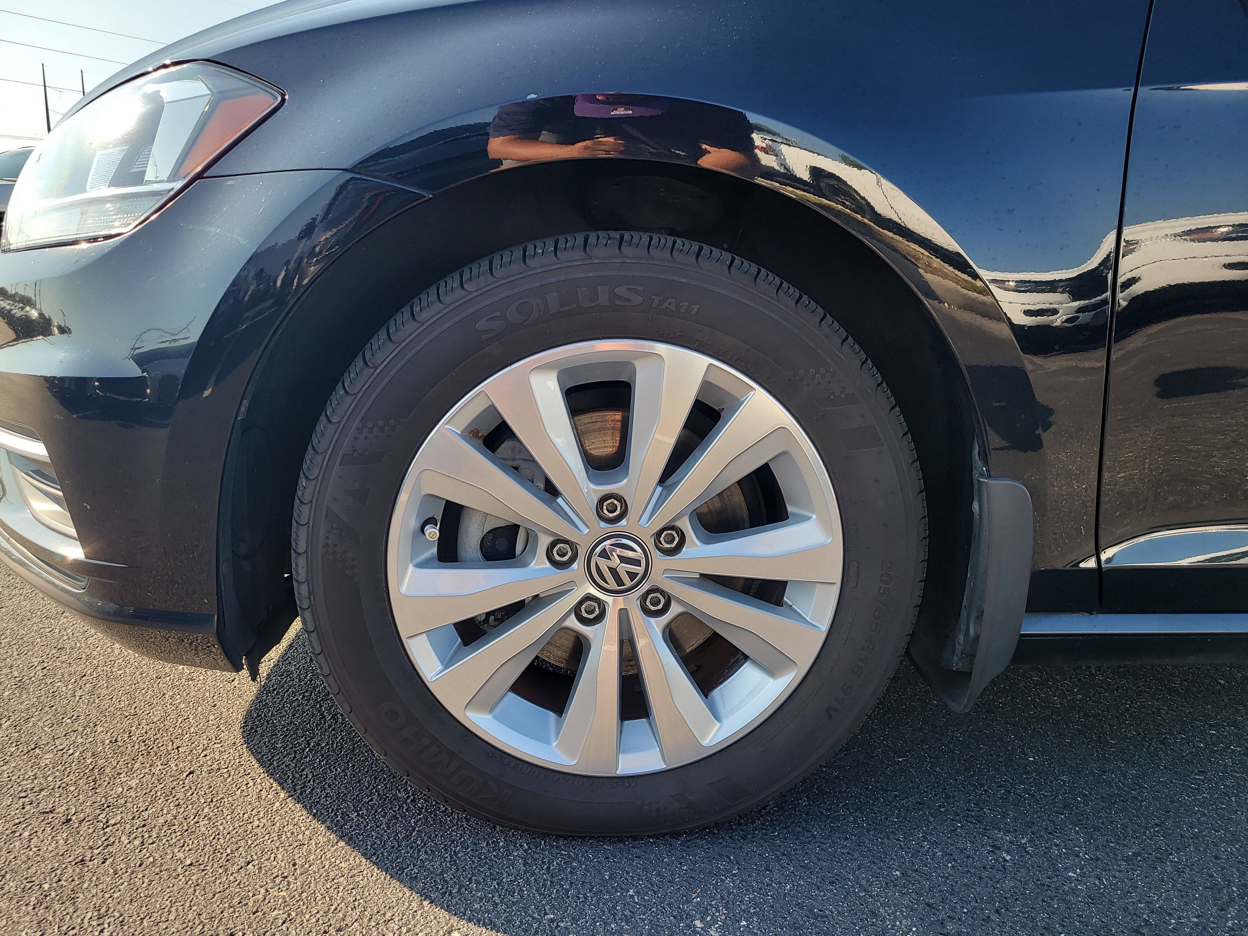 2021 Volkswagen Golf TSI