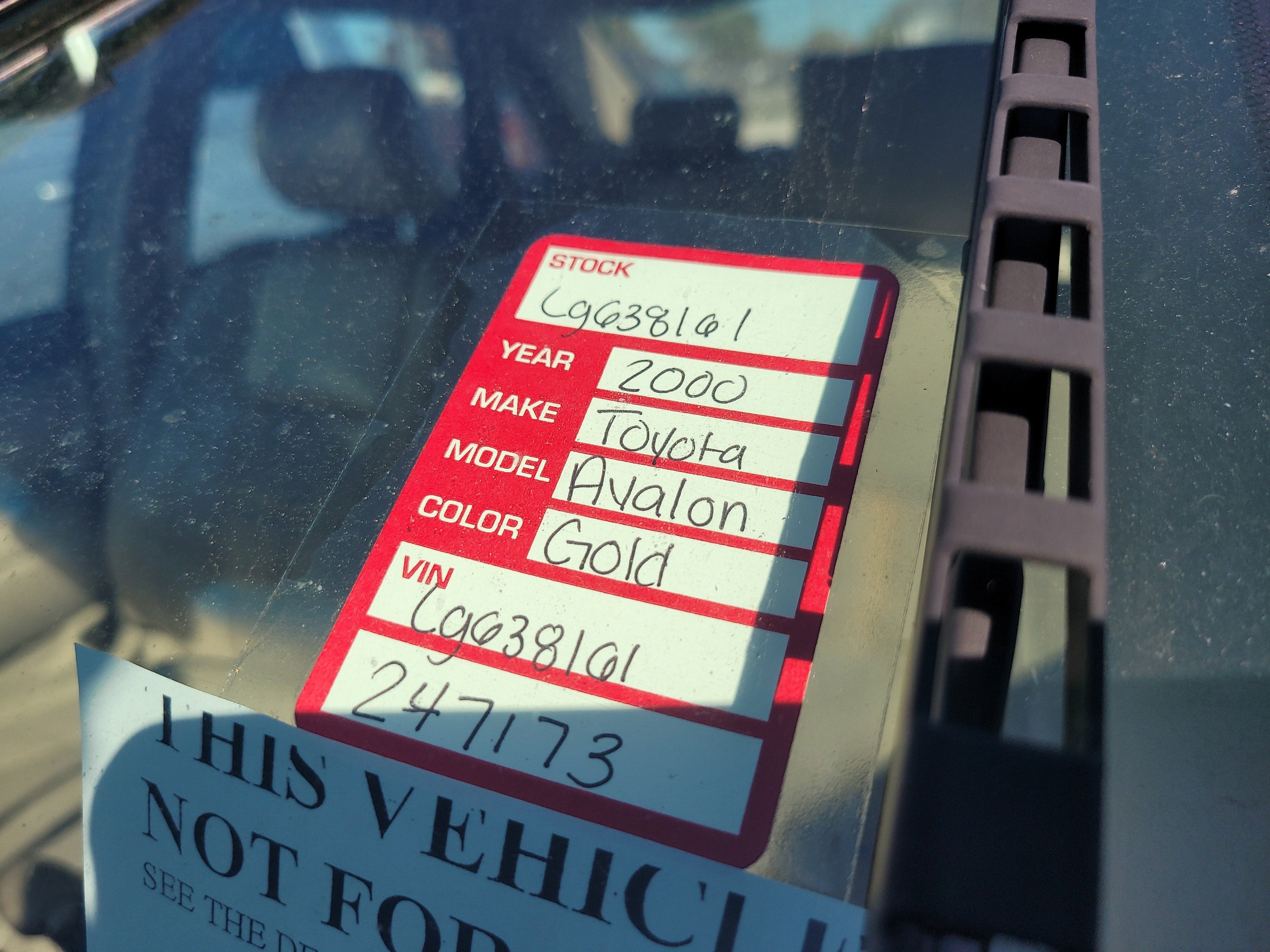 2000 Toyota Avalon Base