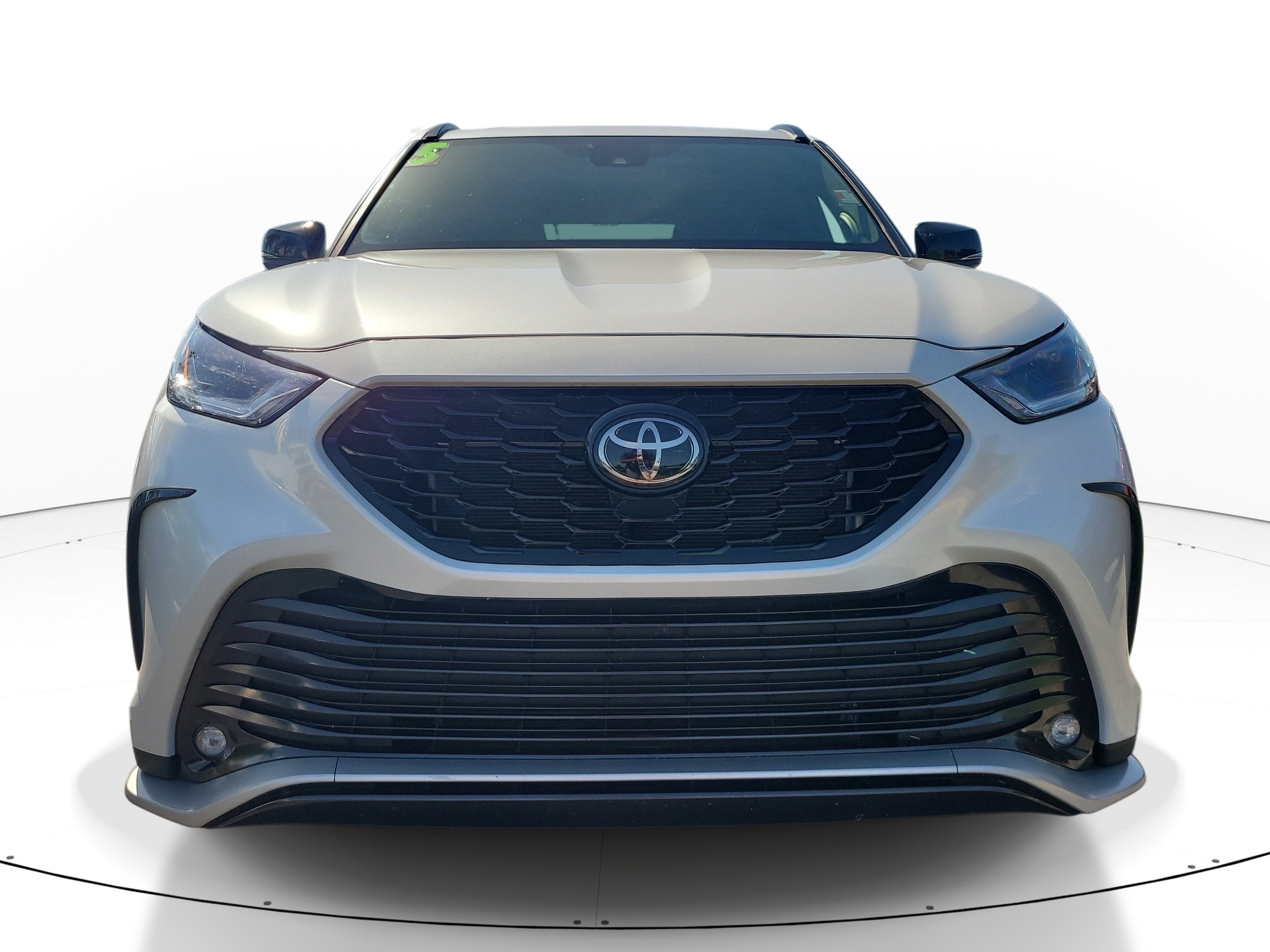 2025 Toyota Highlander LE