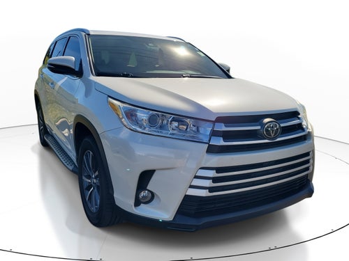 2017 Toyota Highlander Base