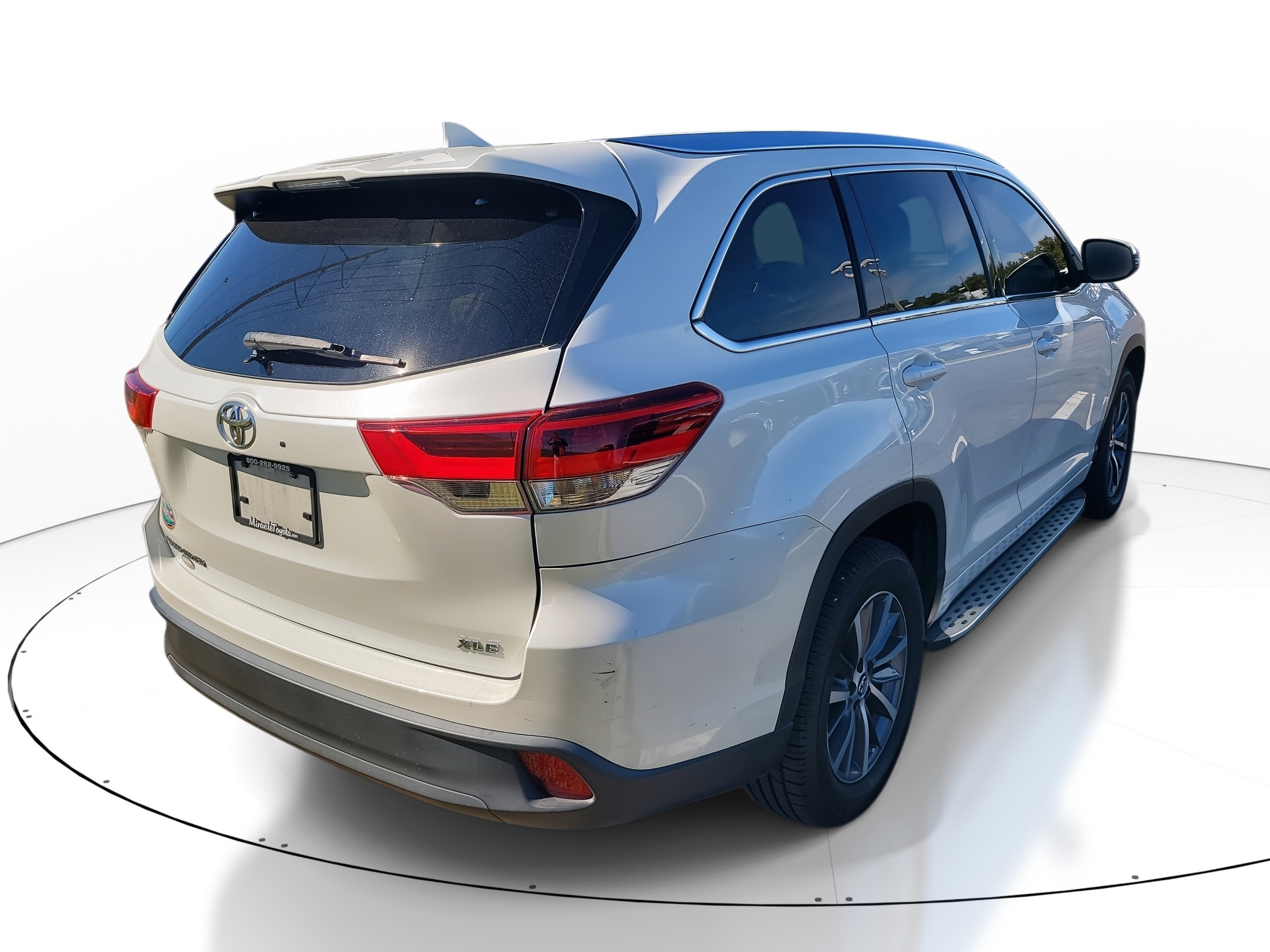 2017 Toyota Highlander Base