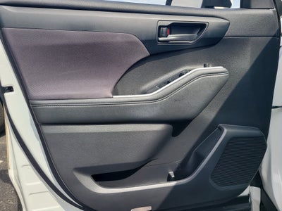 2021 Toyota Highlander L