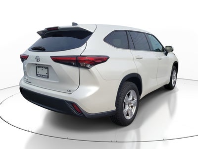 2022 Toyota Highlander LE