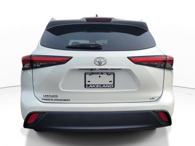 2022 Toyota Highlander LE
