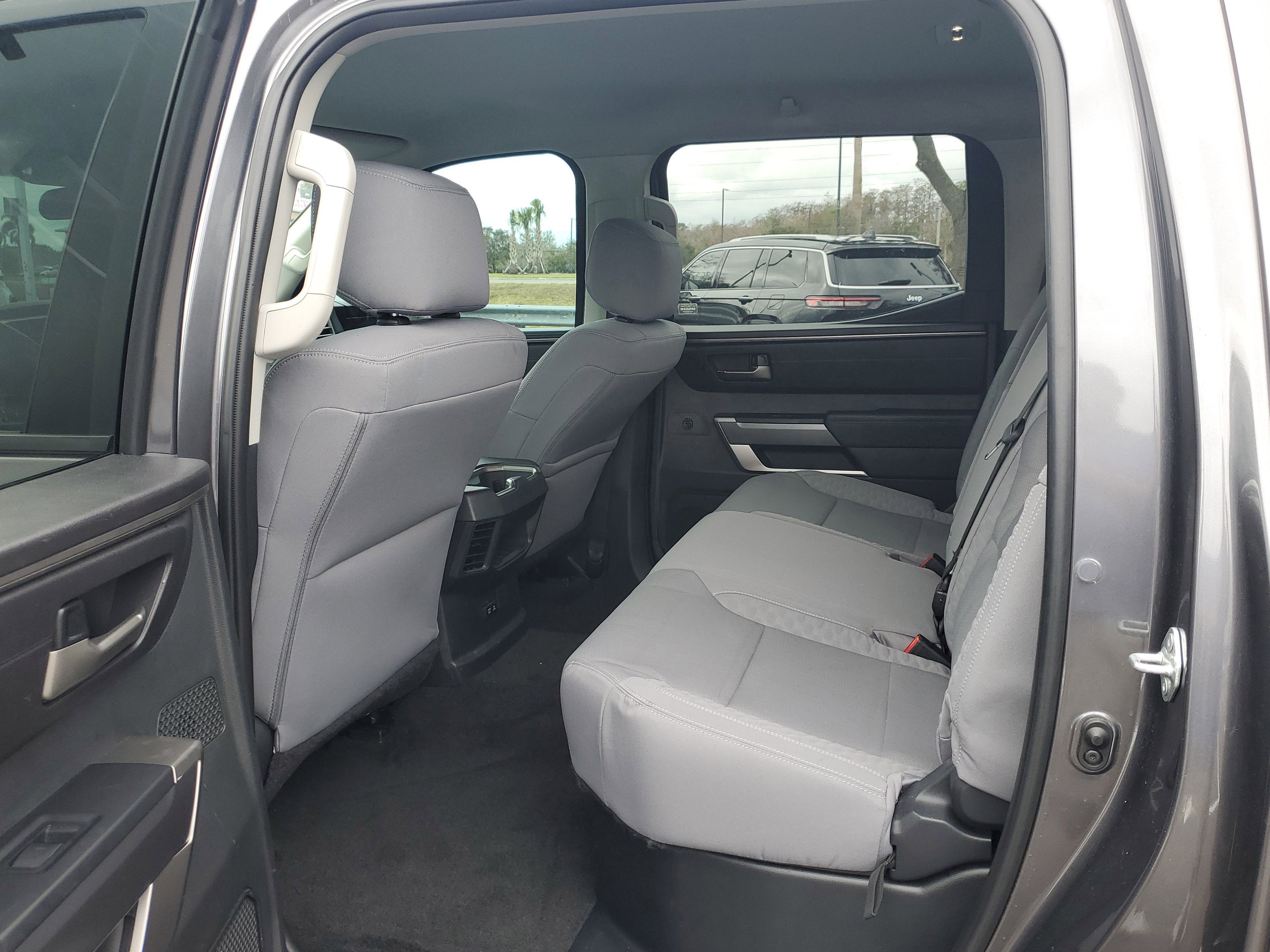 2024 Toyota Tundra 4WD SR5