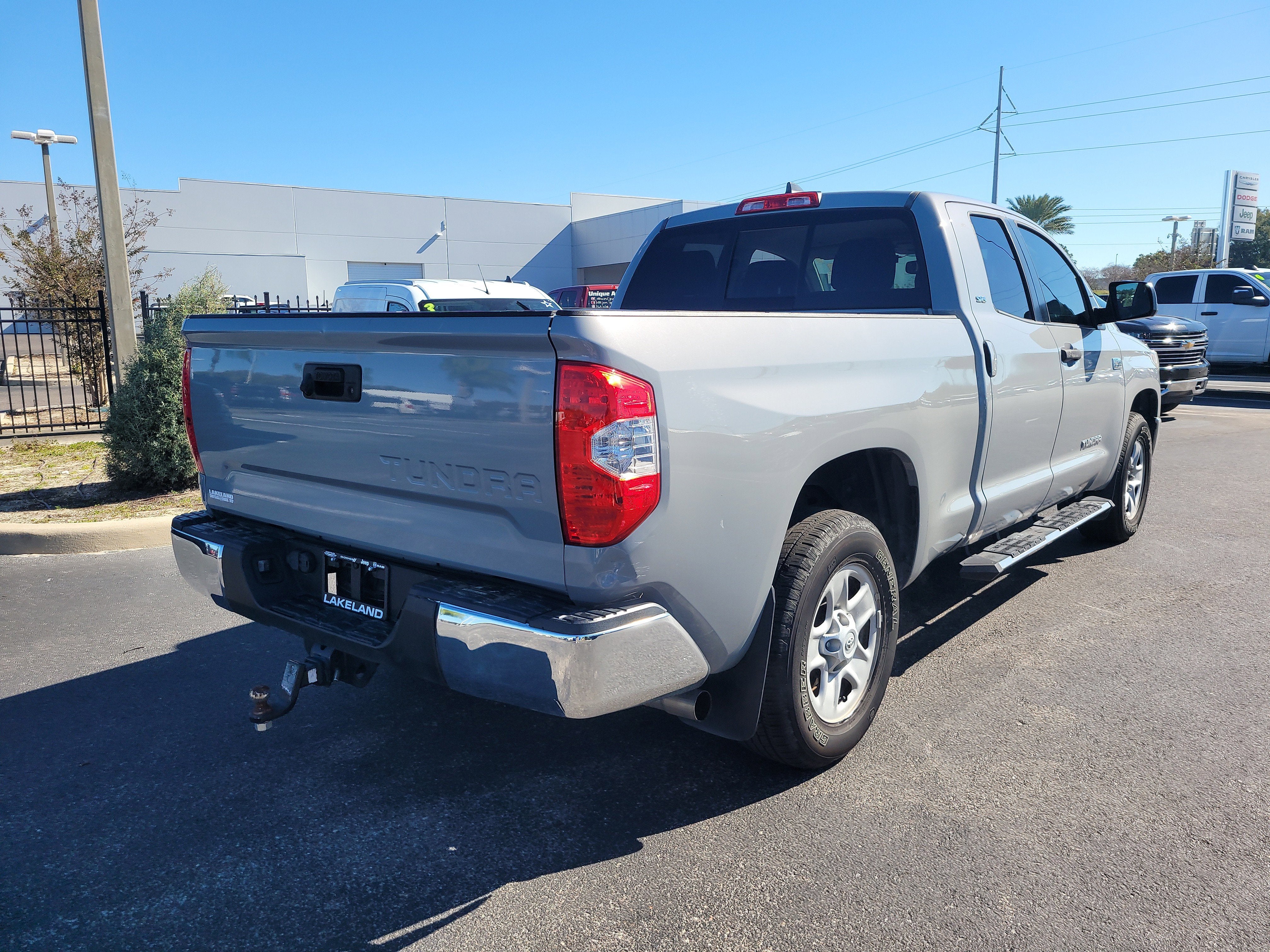 2020 Toyota Tundra 2WD SR5