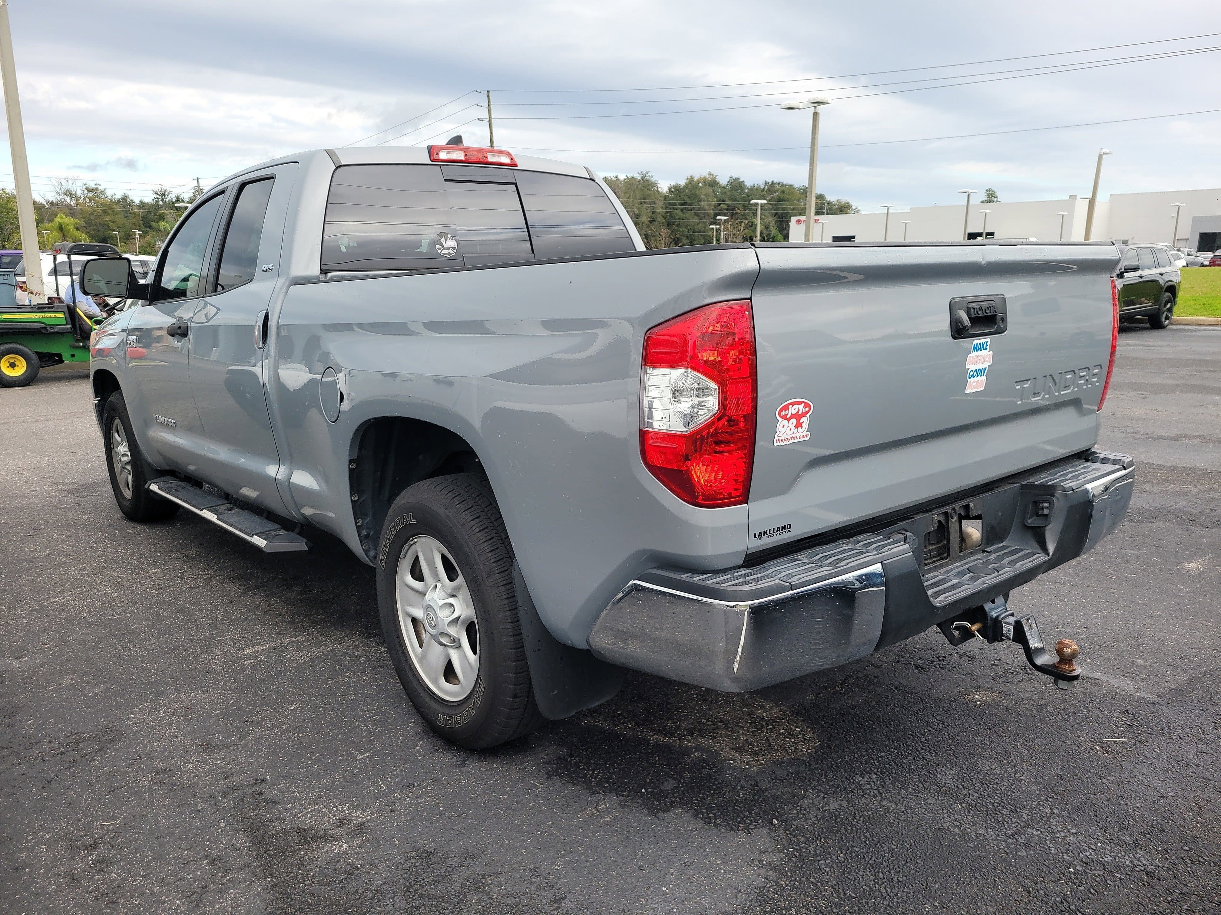 2020 Toyota Tundra 2WD SR5