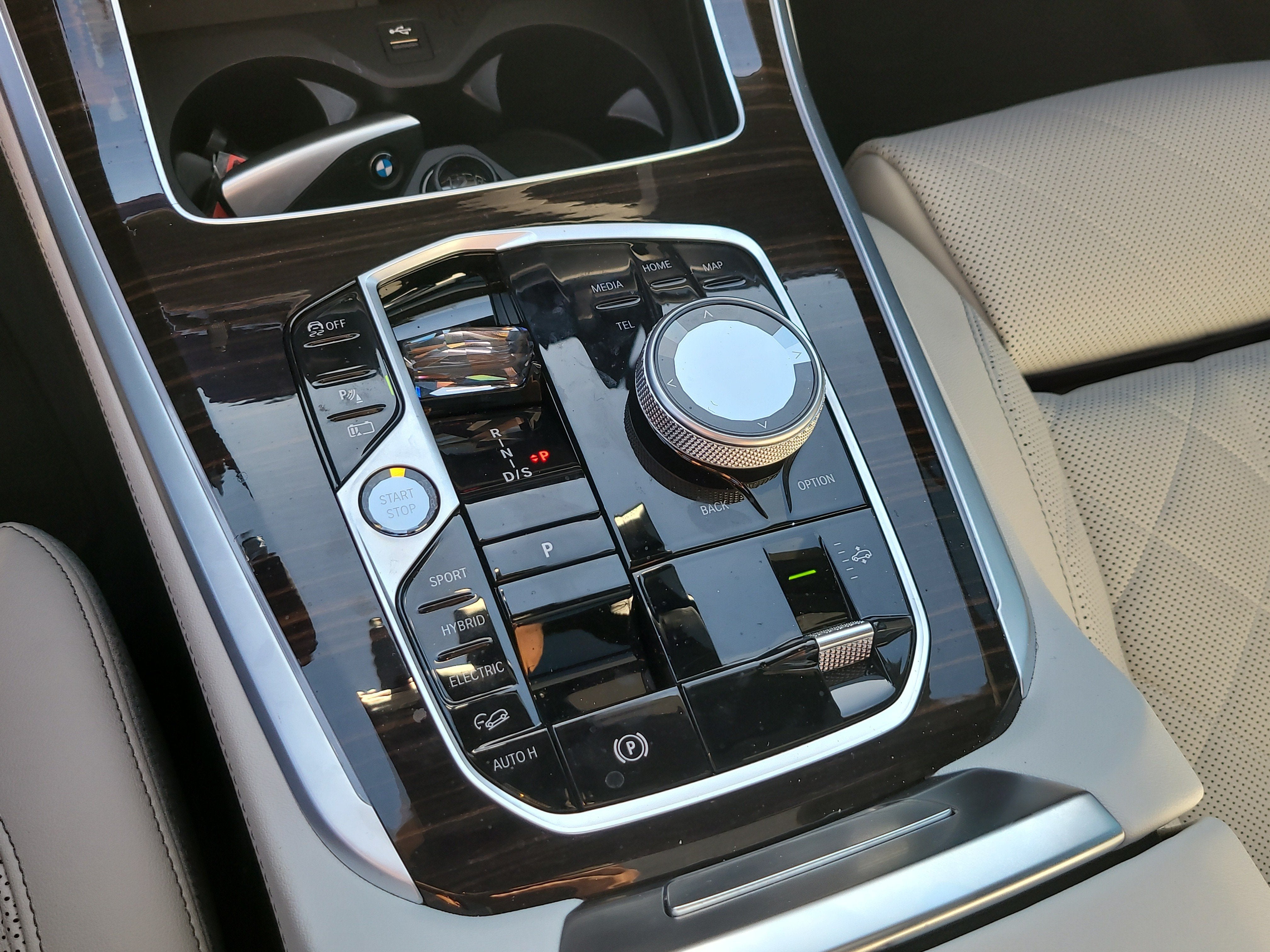 2025 BMW X5 xDrive50e