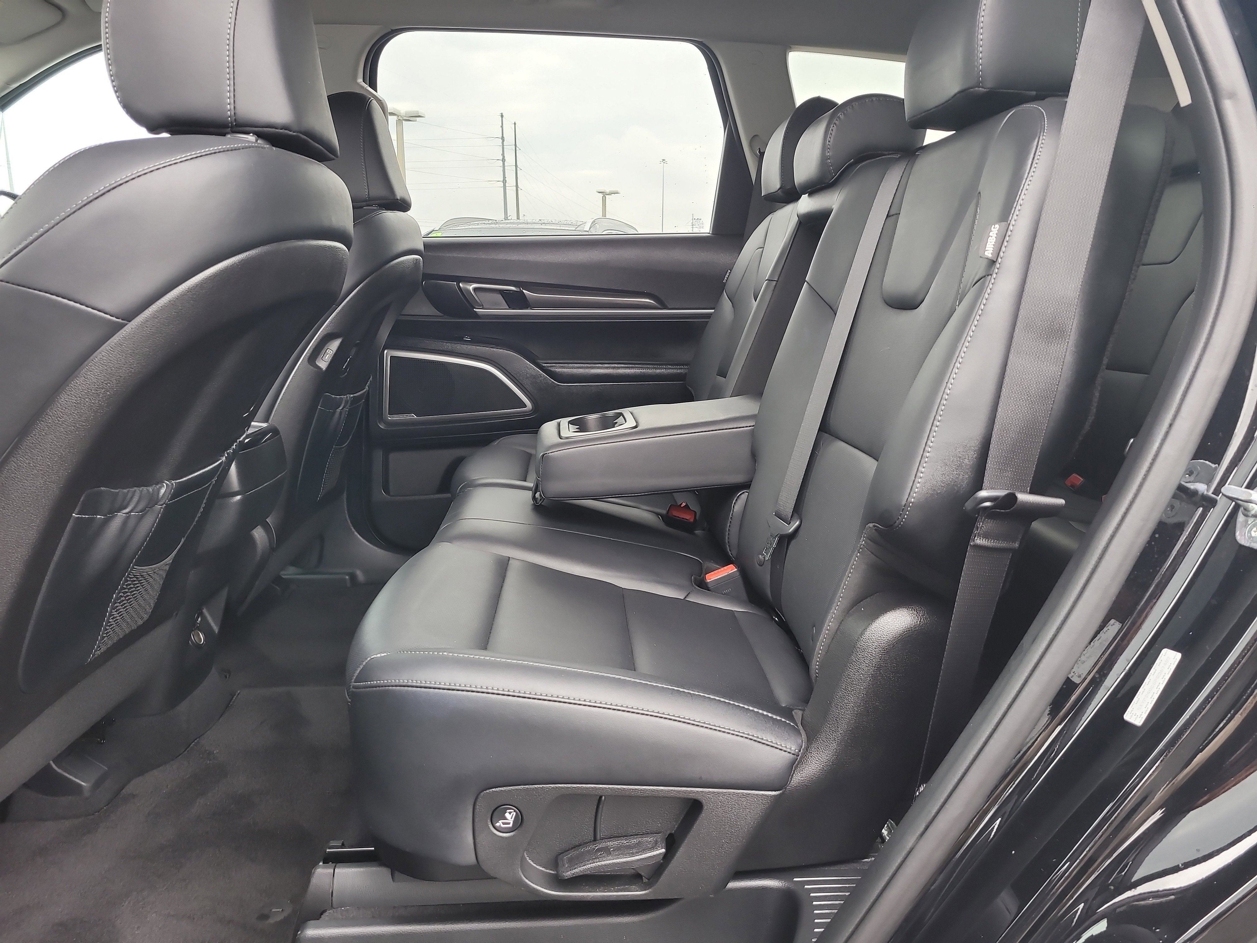 2023 Kia Telluride LX