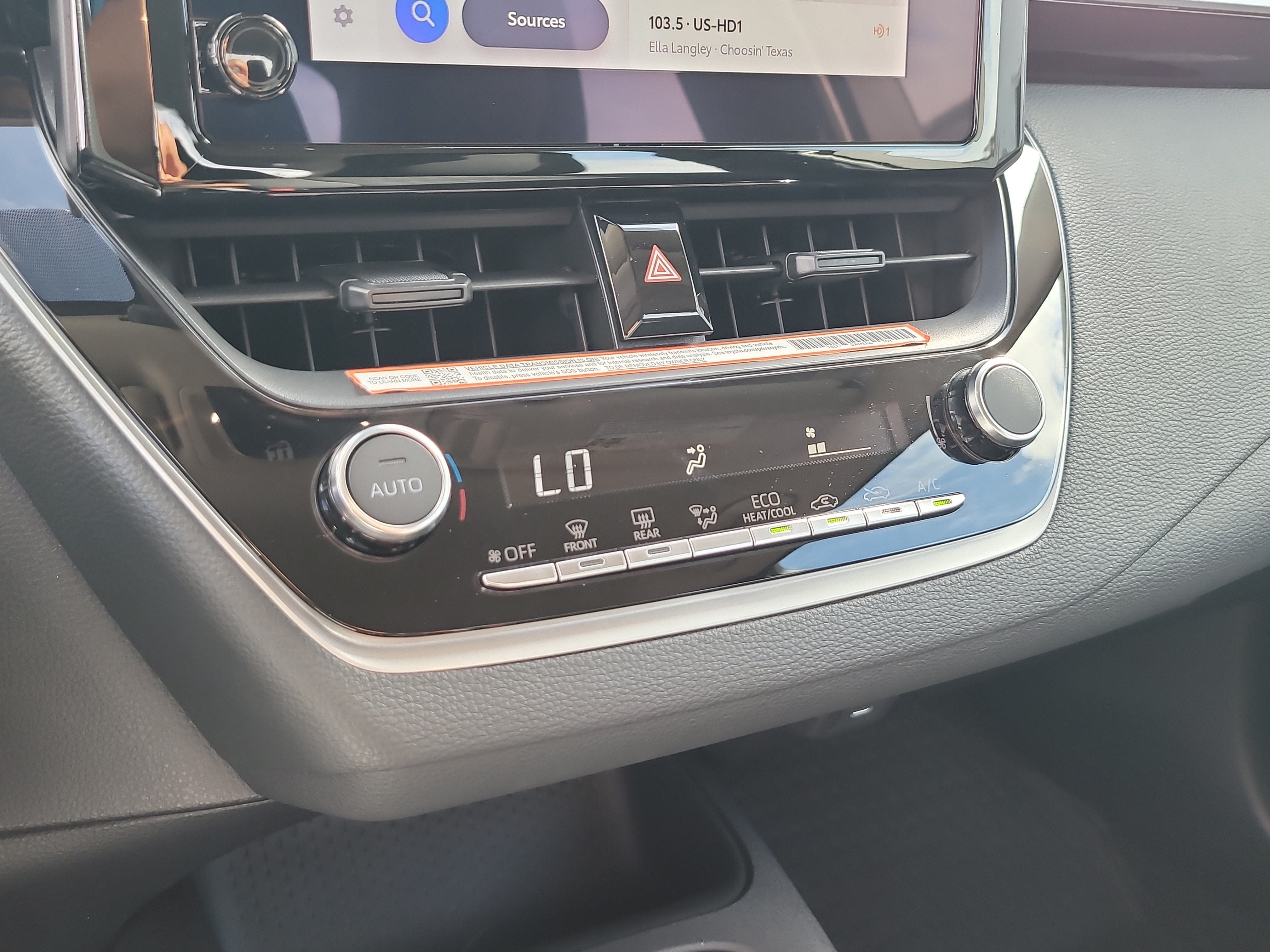 2025 Toyota Corolla LE