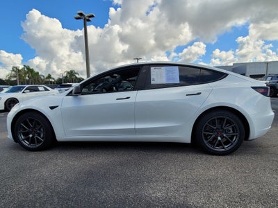 2022 Tesla Model 3 Base