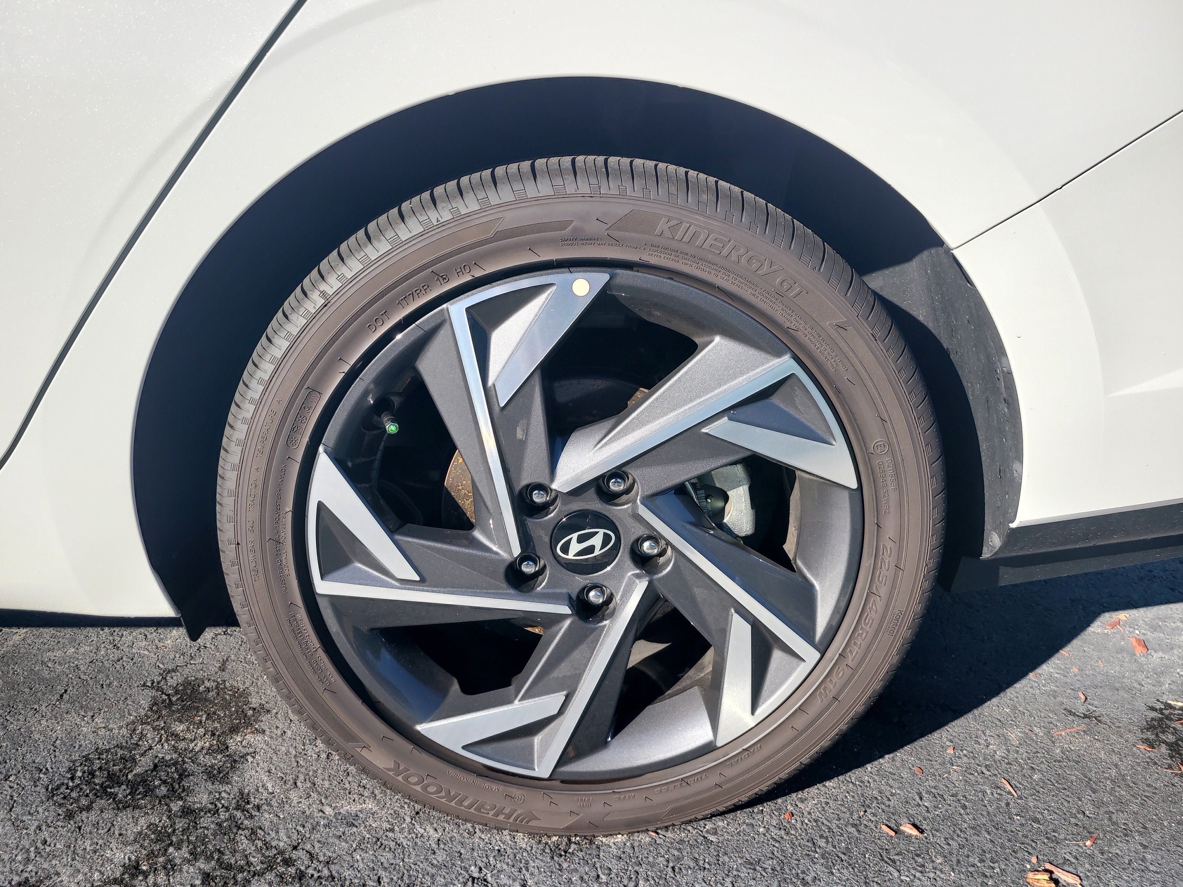 2026 Hyundai Elantra Hybrid Limited