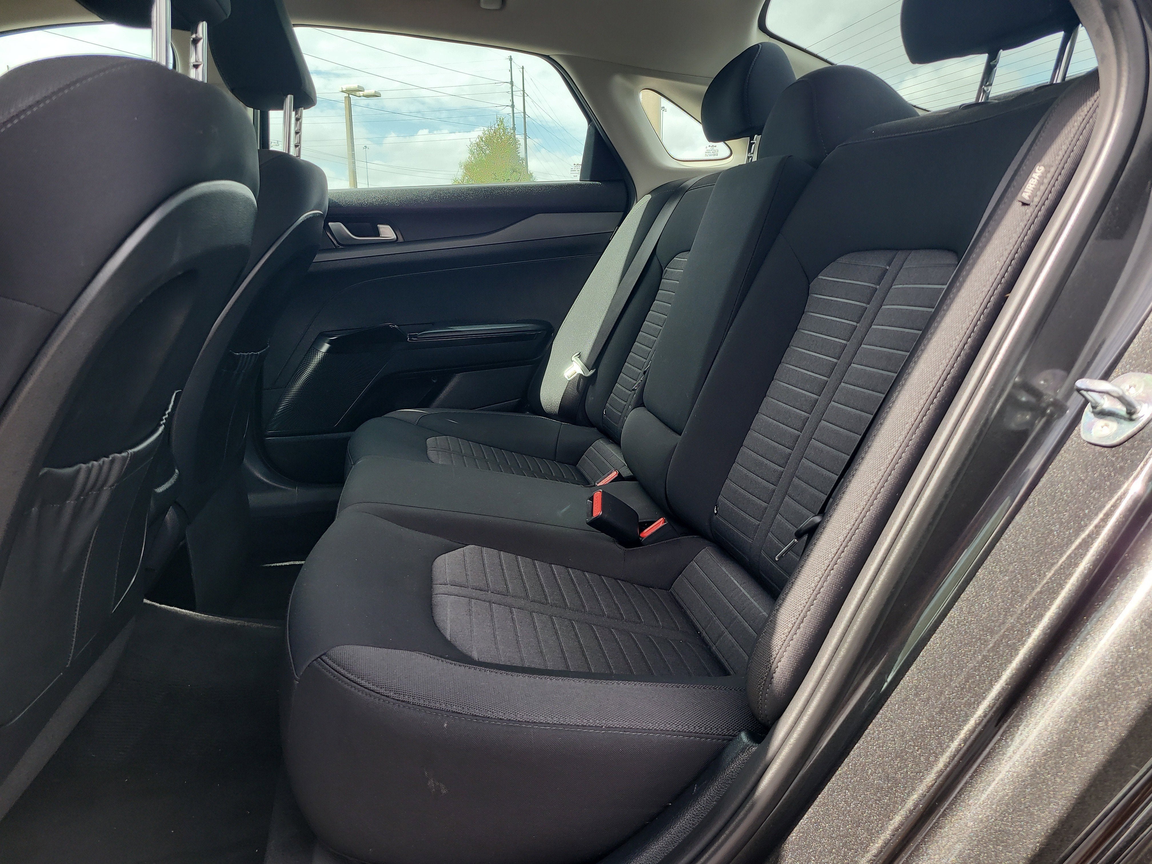 2025 Kia K5 LXS