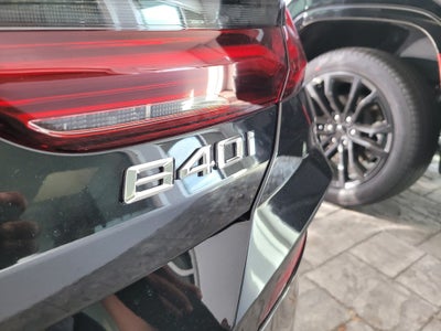 2025 BMW 8 Series 840i