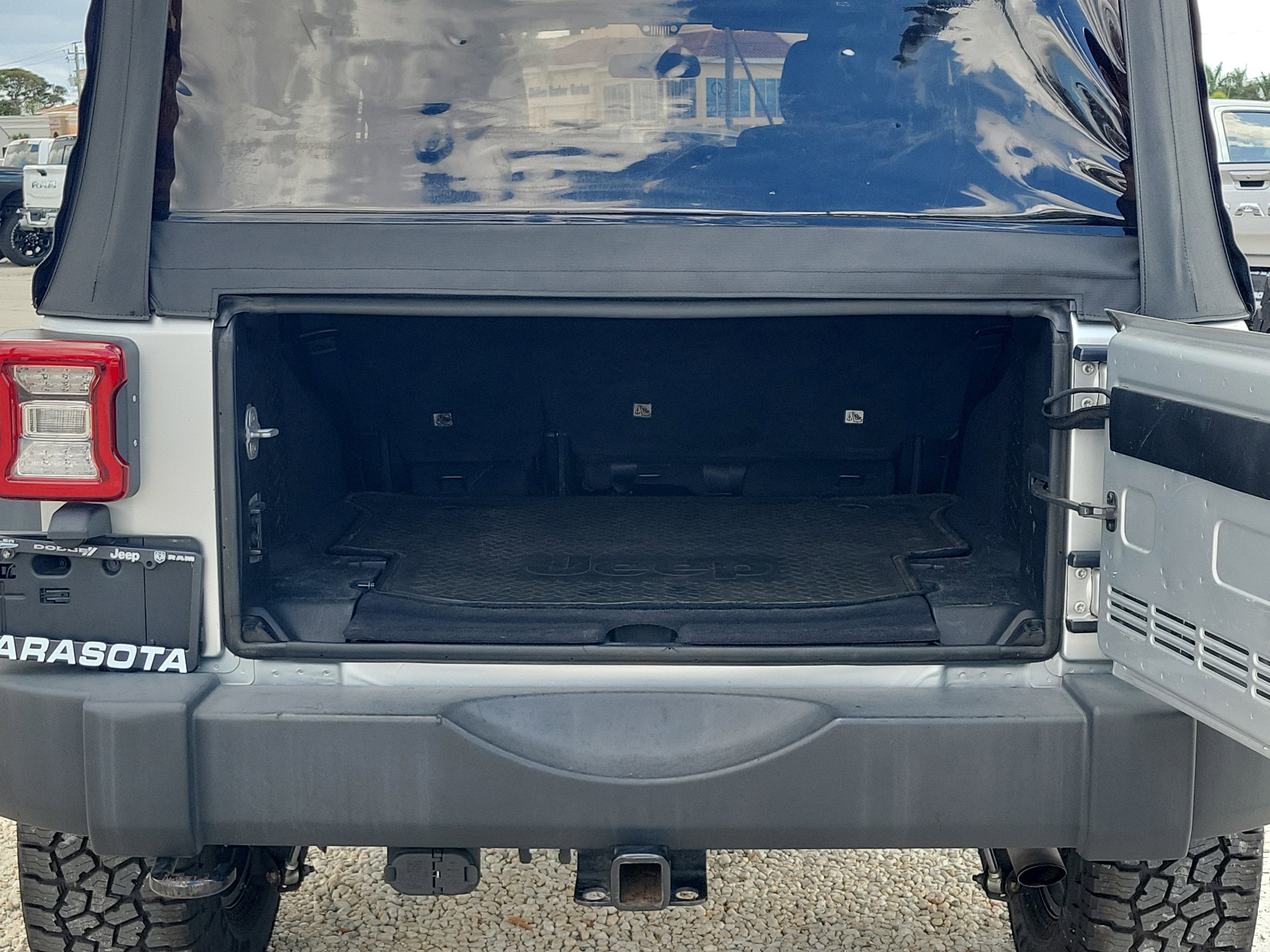 2012 Jeep Wrangler Unlimited Sport