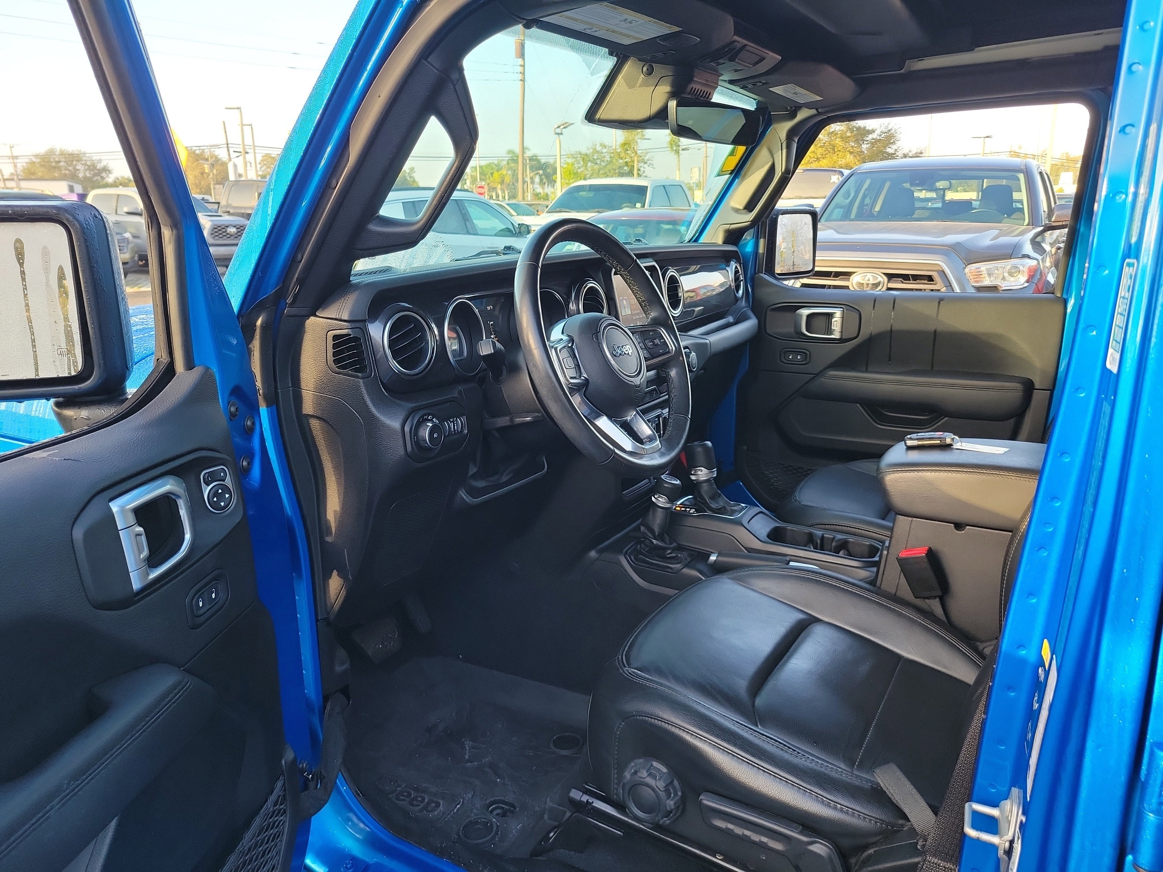 2022 Jeep Wrangler Unlimited Sahara Altitude