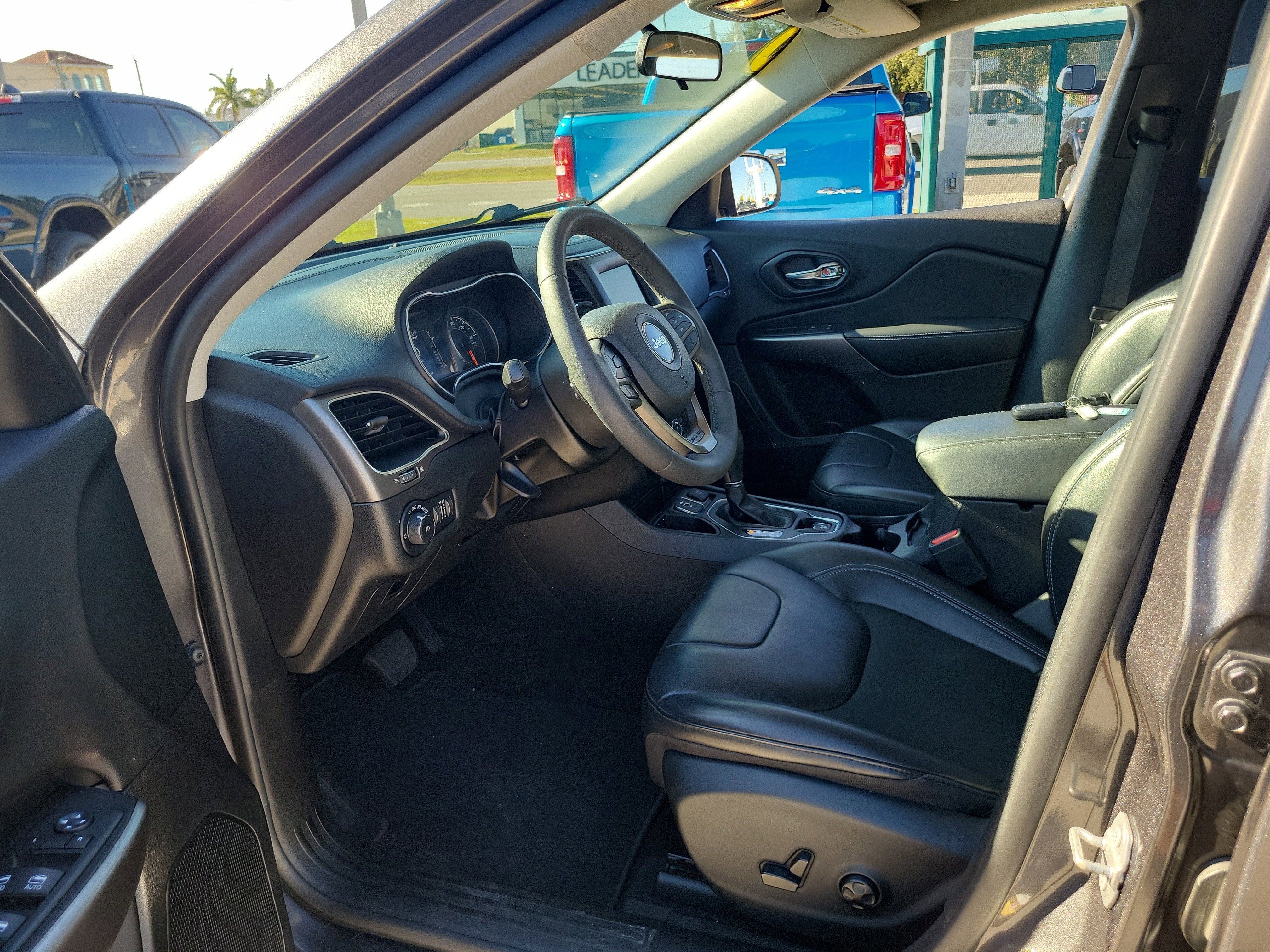 2020 Jeep Cherokee Latitude Plus