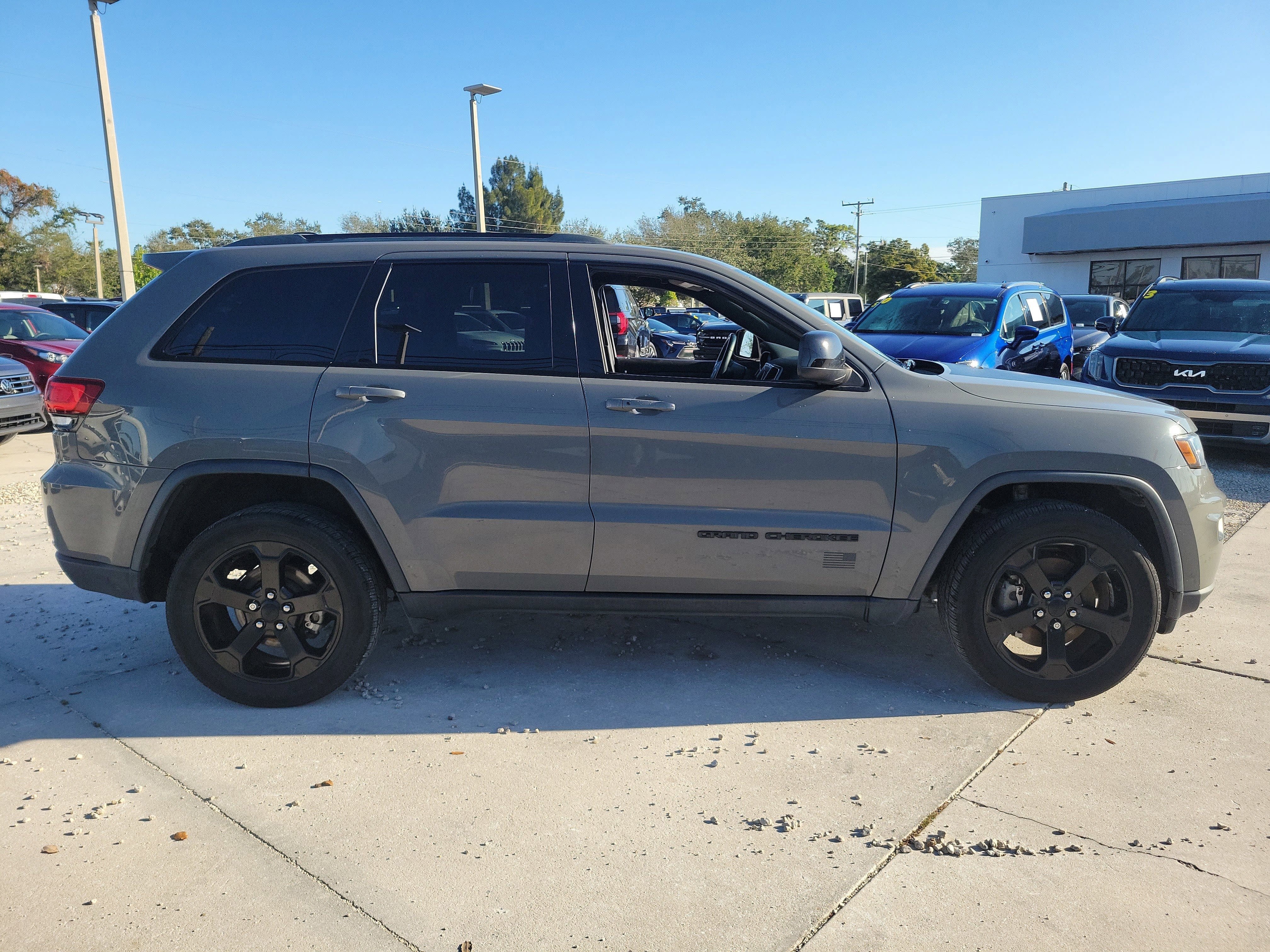 2021 Jeep Grand Cherokee Freedom
