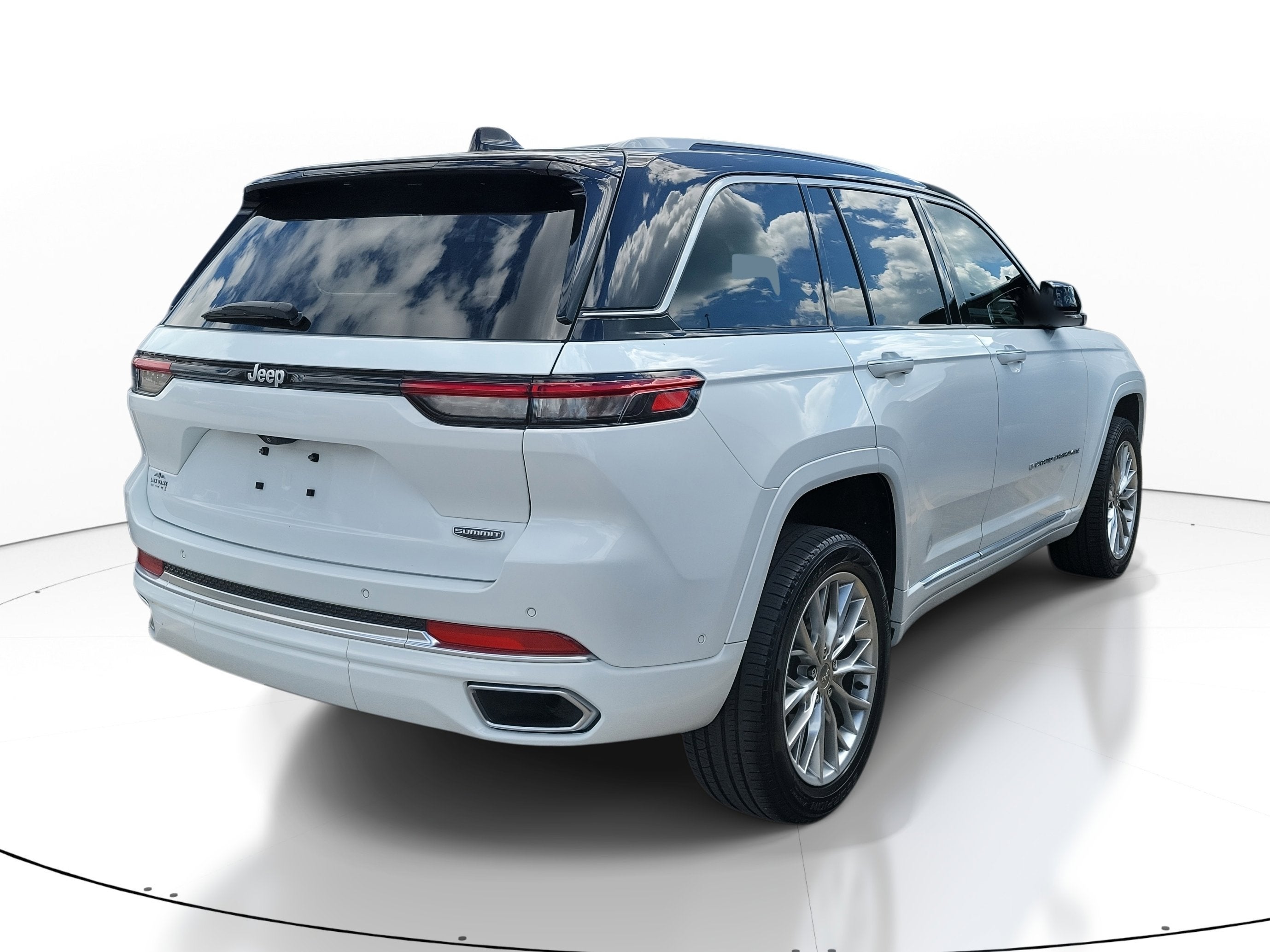 2023 Jeep Grand Cherokee Summit